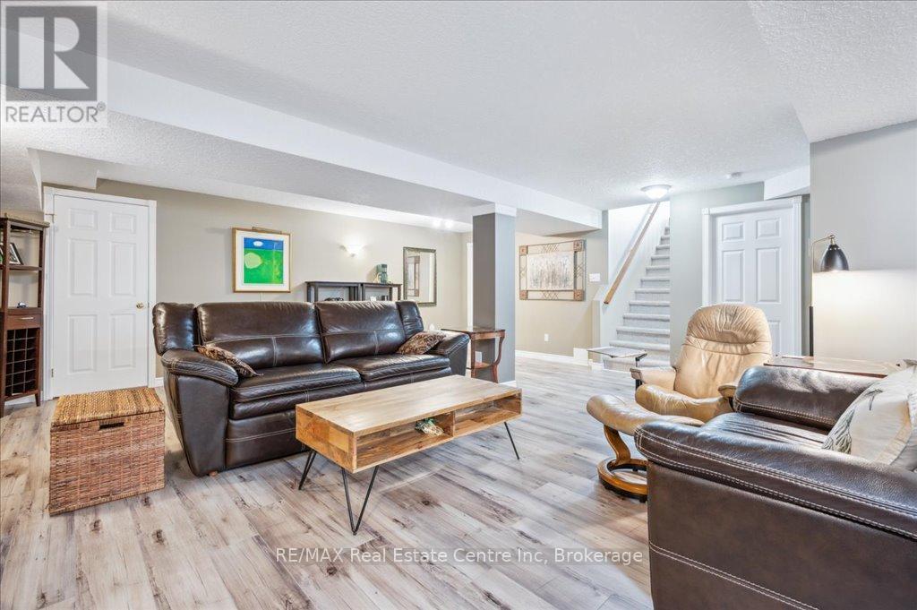 320 Prince's Street, Centre Wellington, Ontario N1M 3T5 - Photo 23 - X12124673