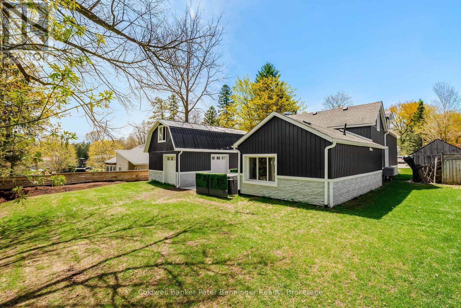 309 Alma Street, Brockton, Ontario  N0G 2V0 - Photo 35 - X12124728