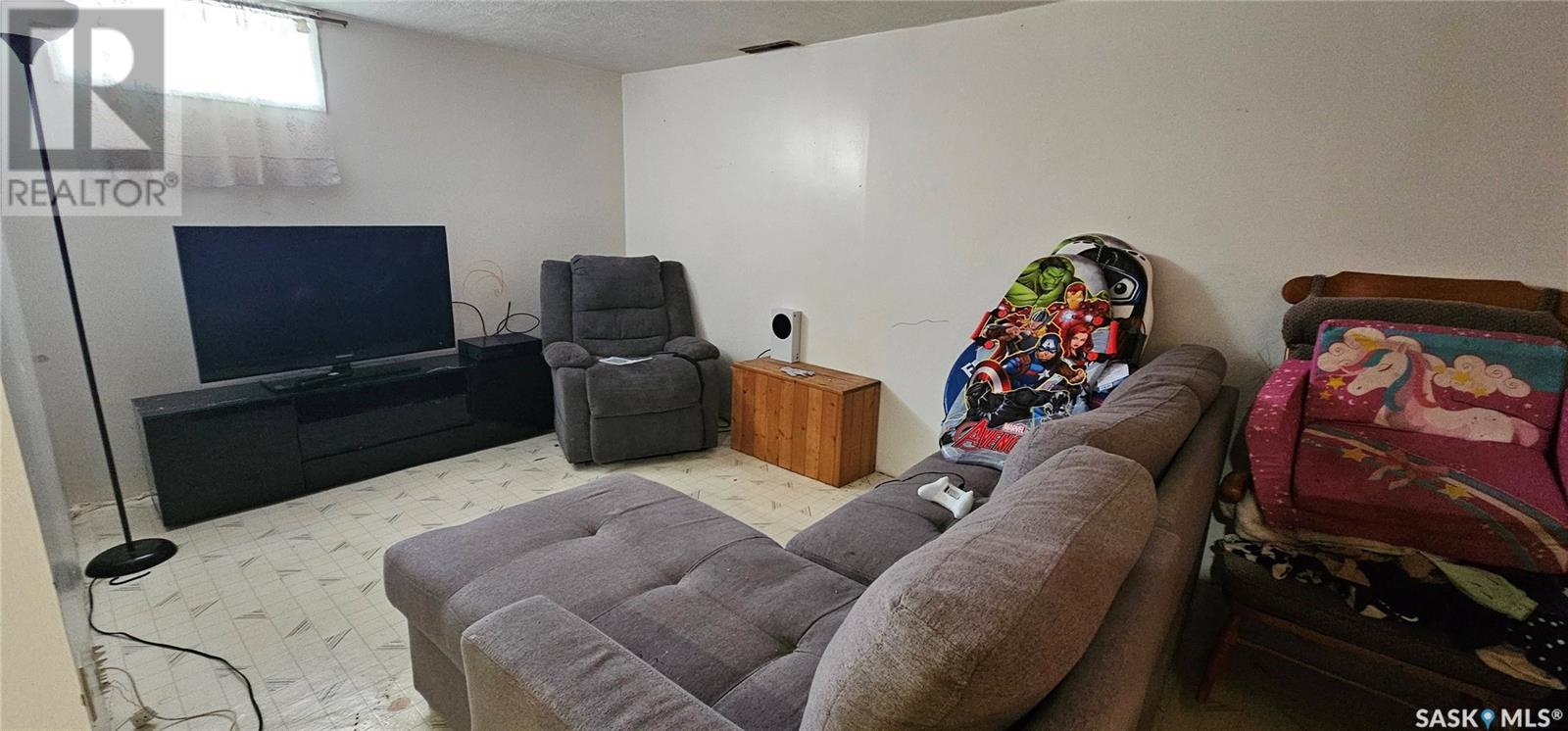 71 23rd Street, Battleford, Saskatchewan  S0M 0E0 - Photo 12 - SK996978