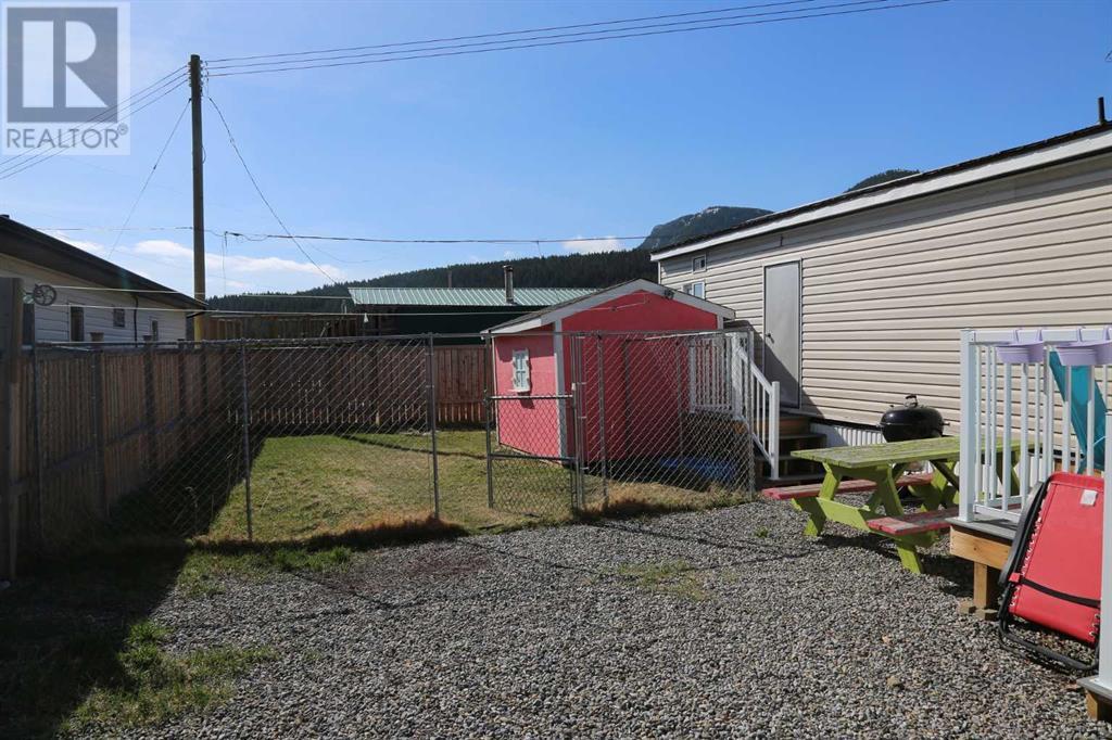 4, 6101 20 Avenue, Coleman, Alberta  T0K 0M0 - Photo 12 - A2215710