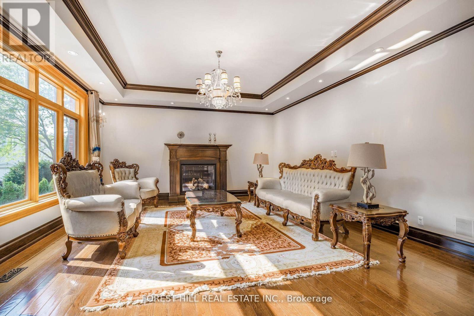38 Greengate Road, Toronto, Ontario  M3B 1E8 - Photo 6 - C12124587
