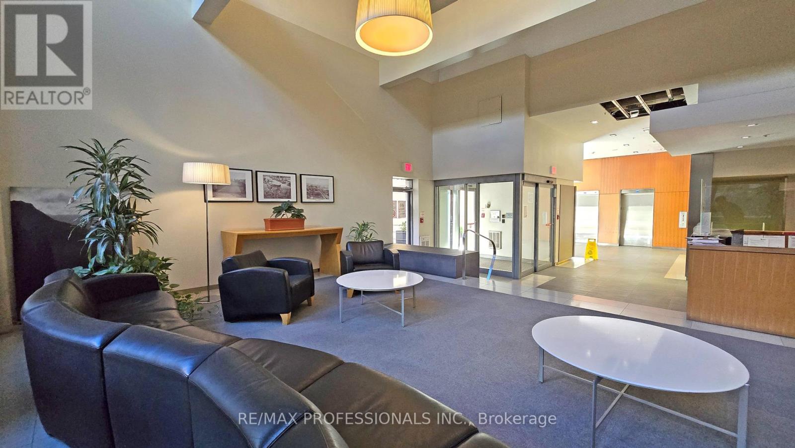 704 - 222 The Esplanade, Toronto, Ontario  M5A 1J2 - Photo 13 - C12124661
