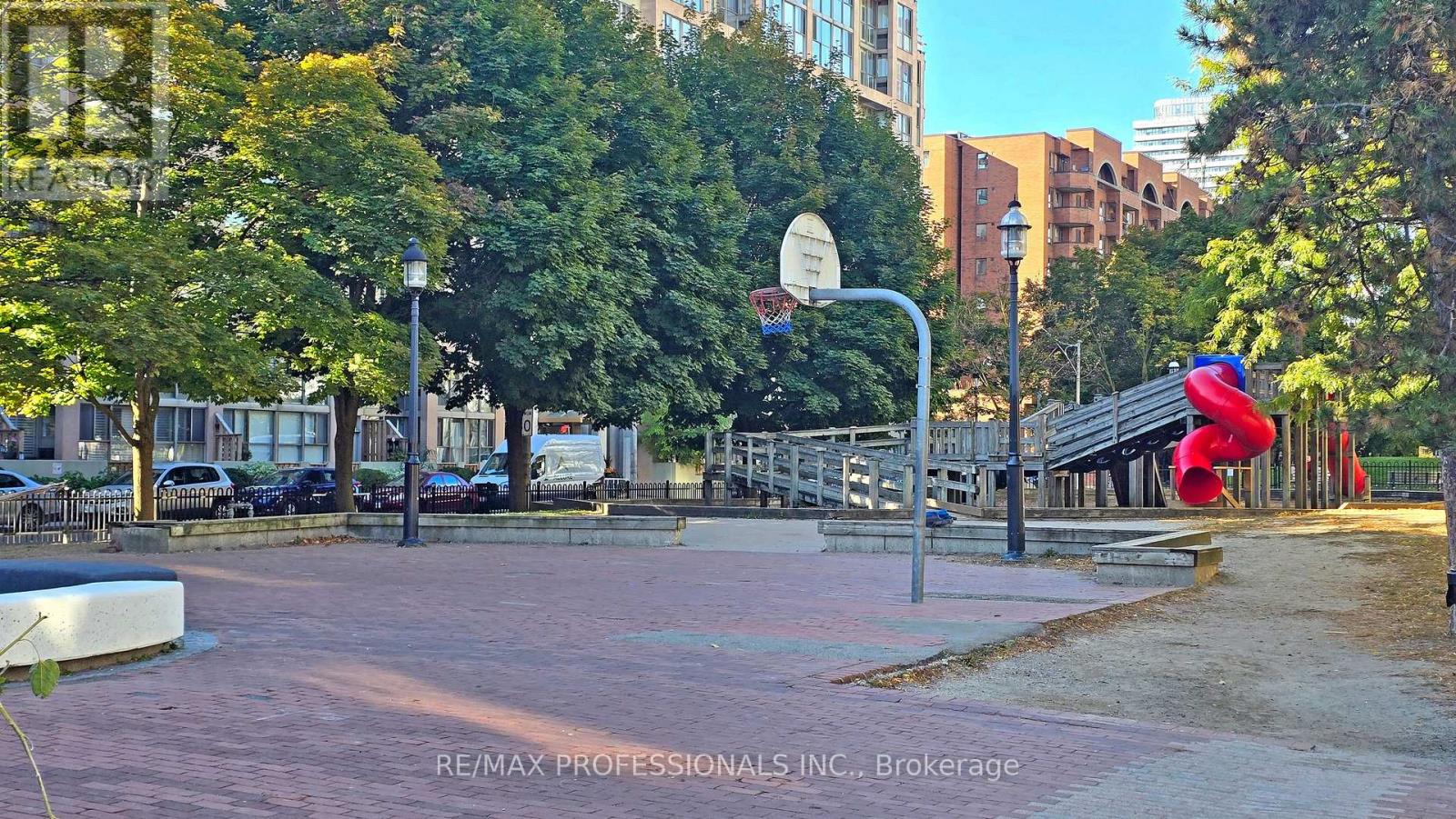 704 - 222 The Esplanade, Toronto, Ontario  M5A 1J2 - Photo 16 - C12124661