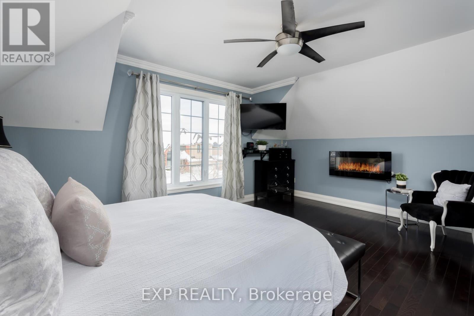 2906 Peacock Drive, Mississauga, Ontario  L5M 5S2 - Photo 23 - W12124524
