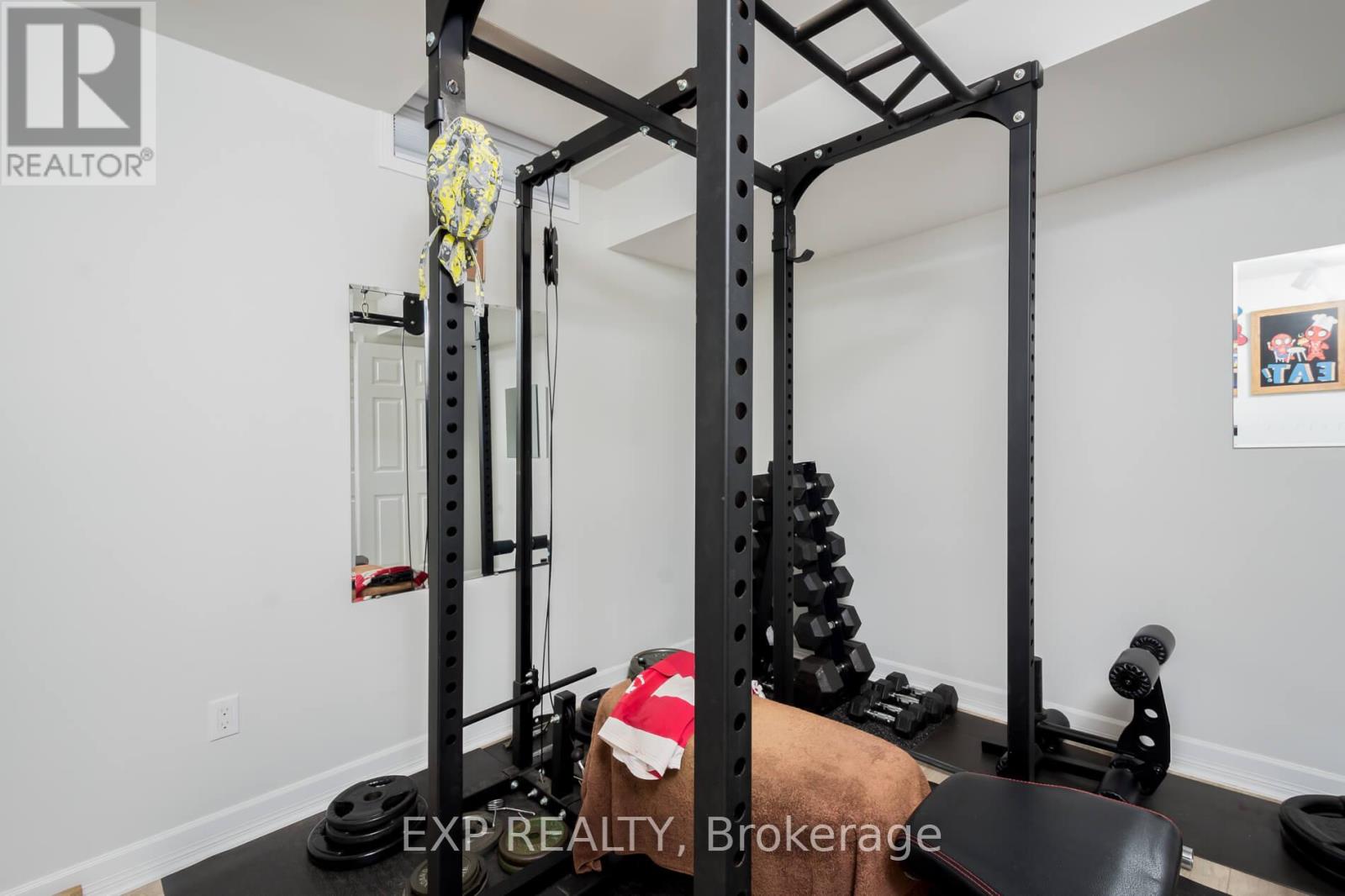 2906 Peacock Drive, Mississauga, Ontario  L5M 5S2 - Photo 42 - W12124524