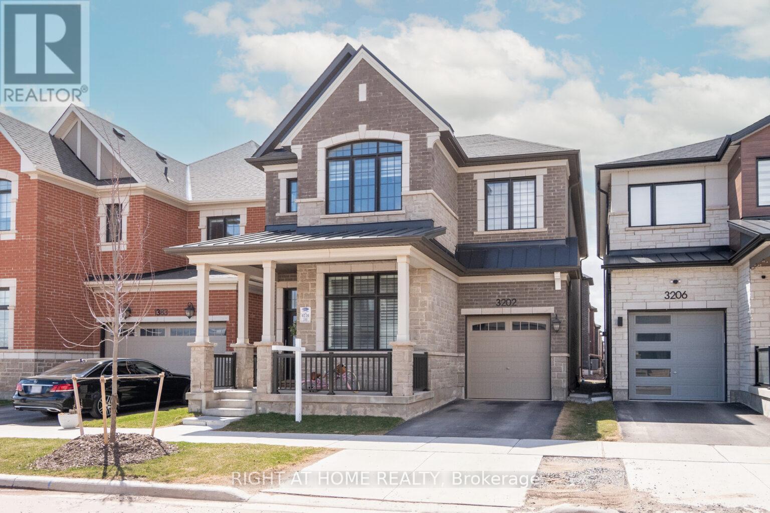 3202 William Cutmore Boulevard, Oakville, Ontario  L6H 7X3 - Photo 2 - W12124533