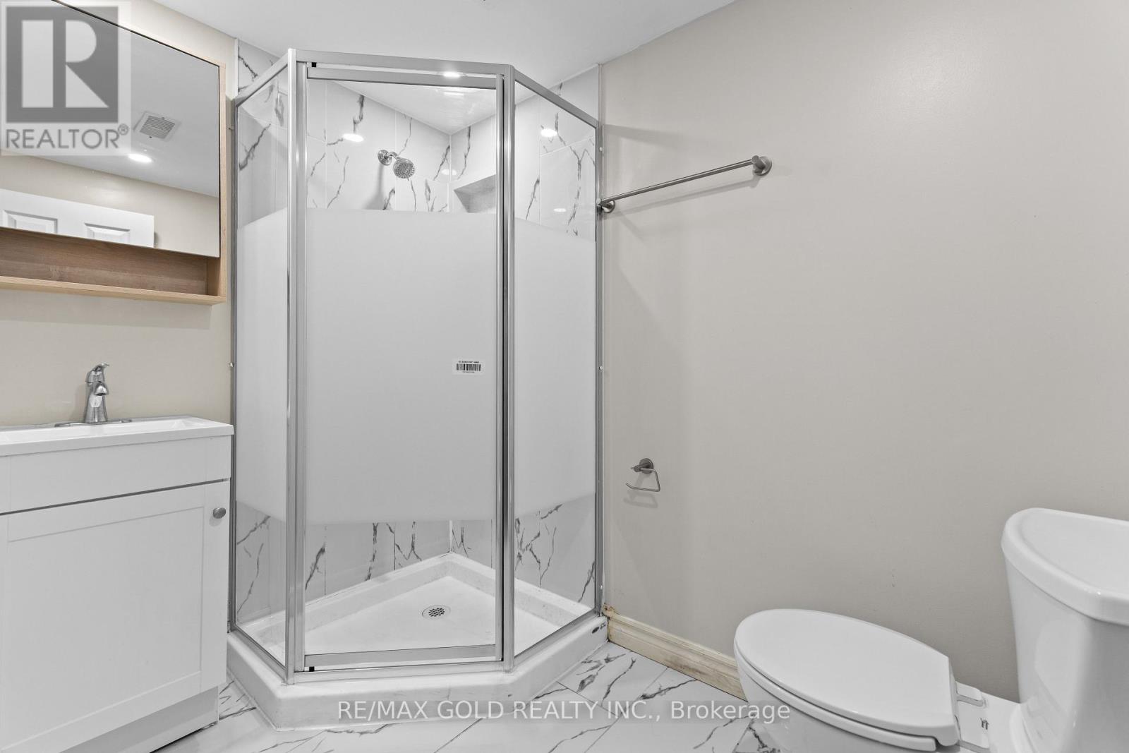 57 Teal Crest Circle, Brampton, Ontario  L6X 2Z5 - Photo 15 - W12124550