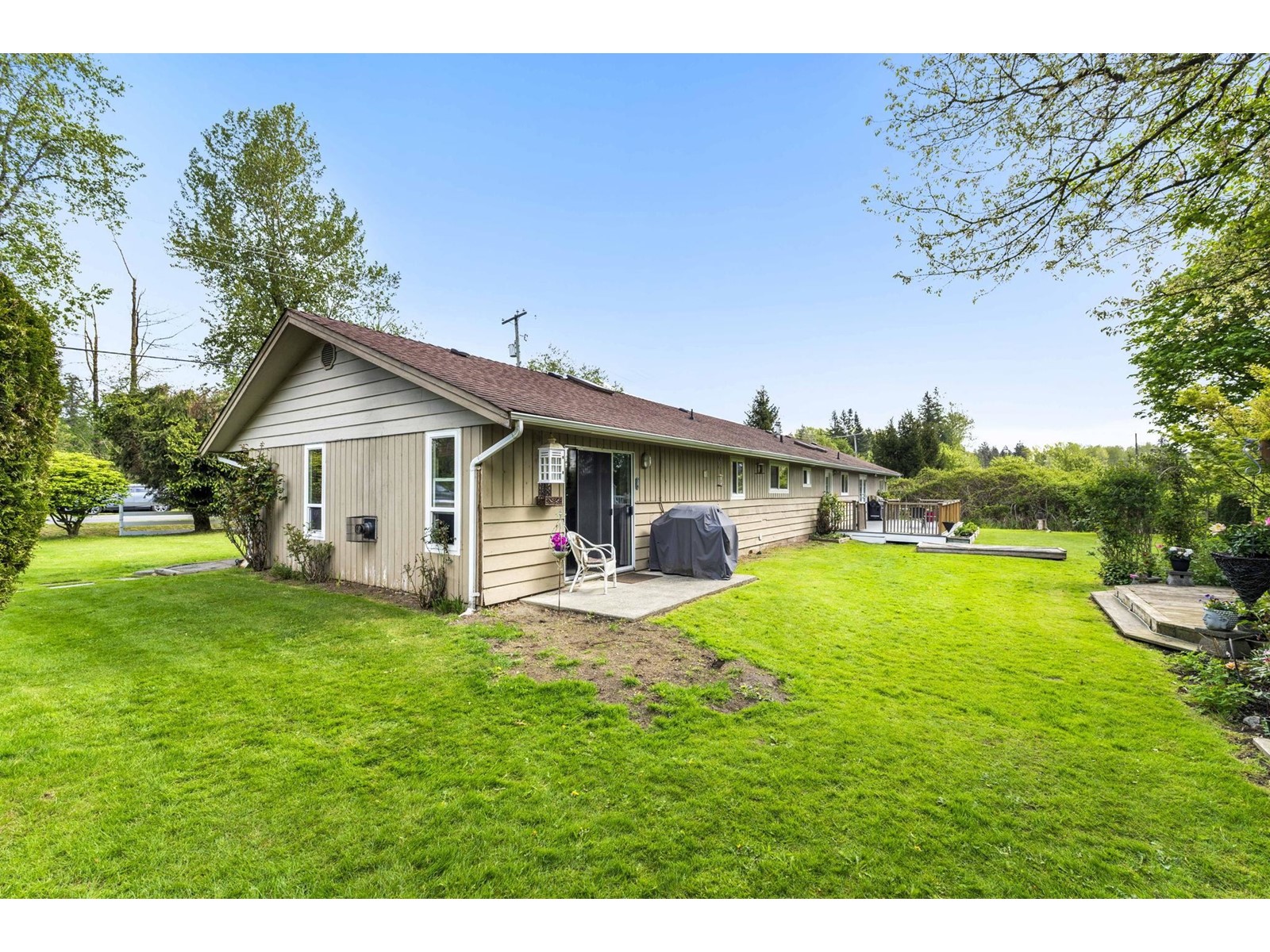 Property at 24960 ROBERTSON CRESCENT image 3