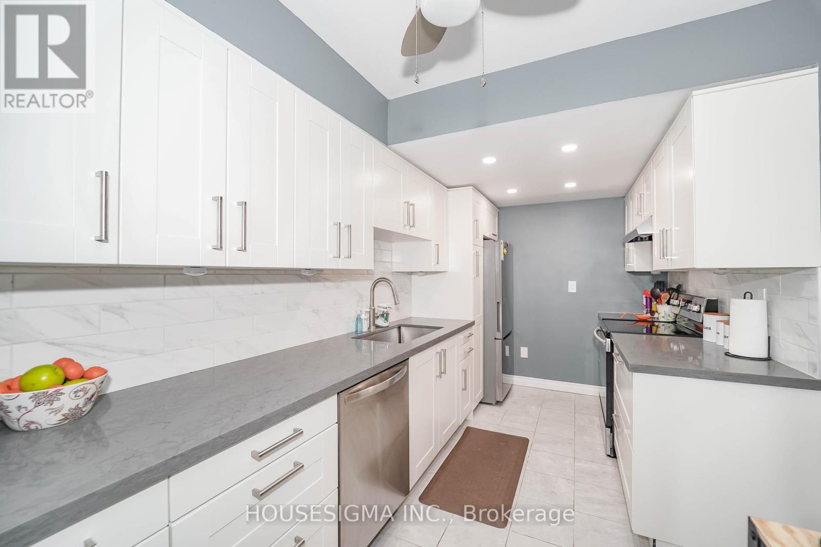 904 - 121 Ling Road W, Toronto, Ontario  M1E 4Y2 - Photo 19 - E12124704