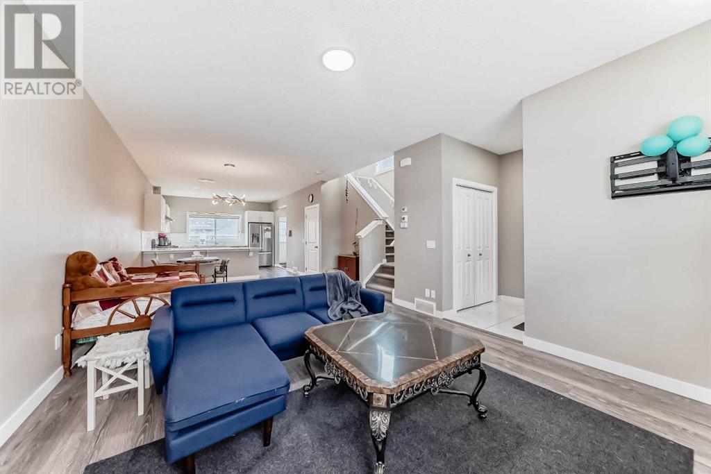 617 Redstone Drive Ne, Calgary, Alberta  T3N 1L1 - Photo 12 - A2217718