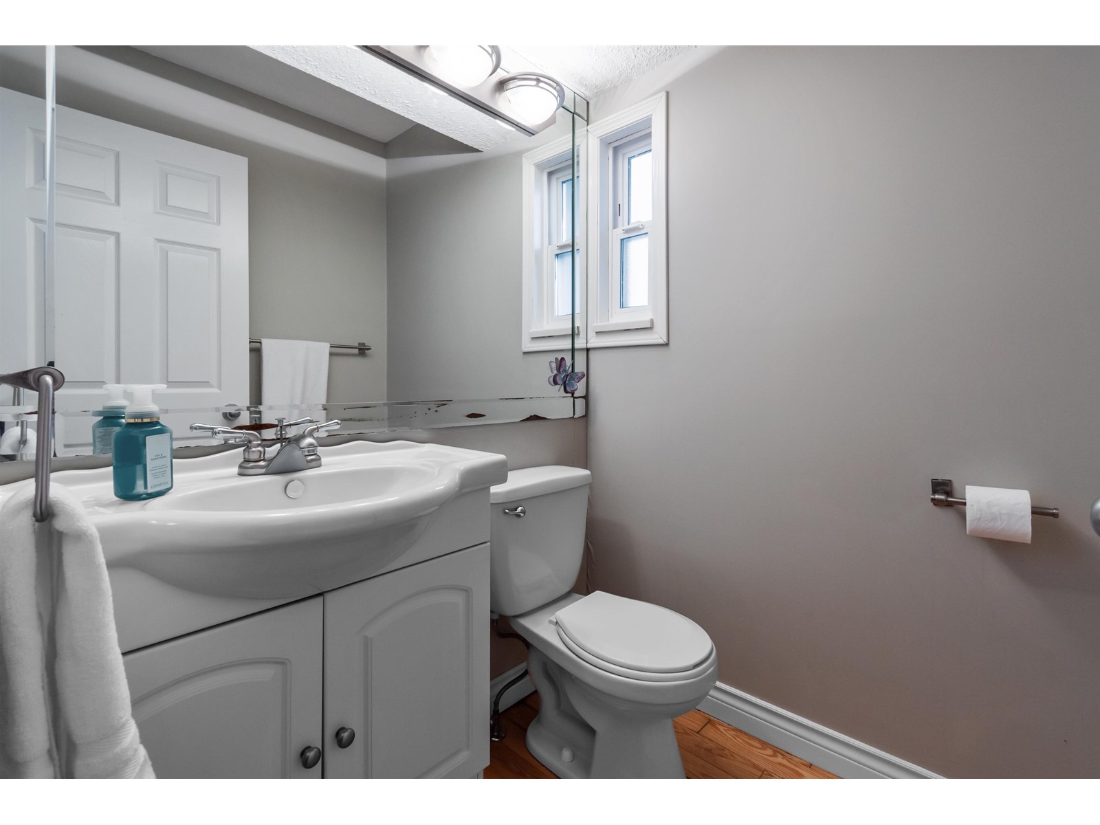15531 Roper Avenue, White Rock, British Columbia  V4B 2G4 - Photo 19 - R2997577