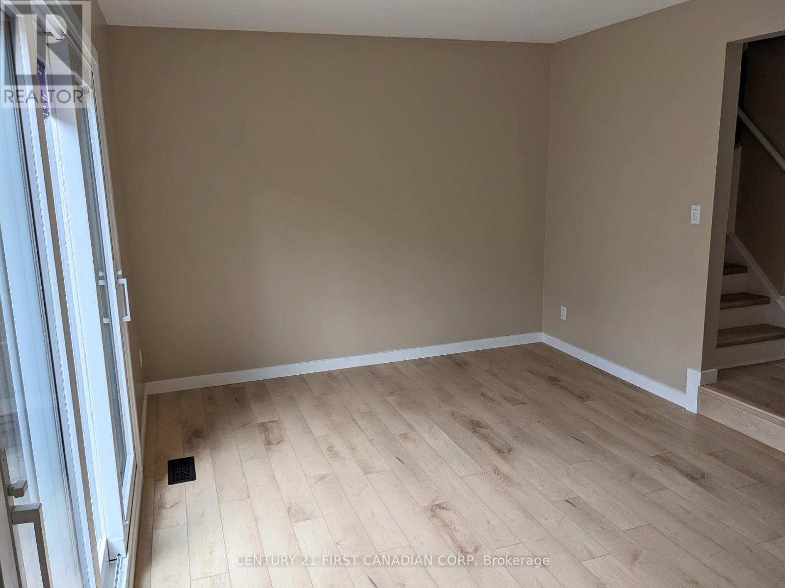 68 - 6767 Thorold Stone Road, Niagara Falls (Stamford), Ontario  L2J 3W9 - Photo 13 - X12044356