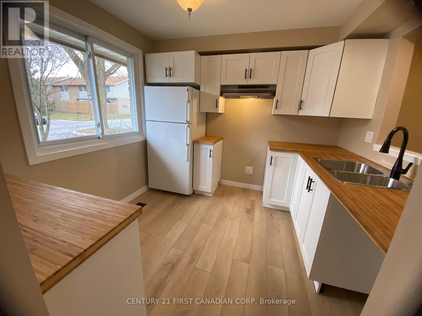 Property at 68 - 6767 THOROLD STONE ROAD image 4