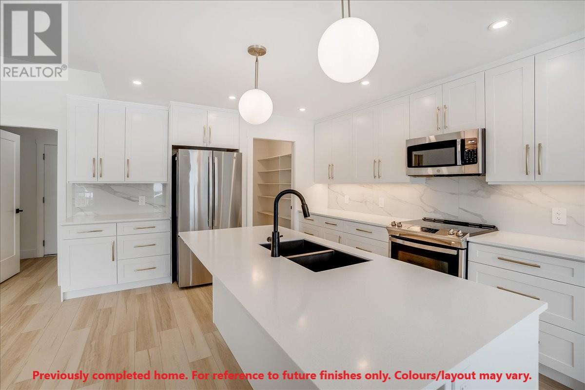 Property at 1509 Aspen Lane image 3