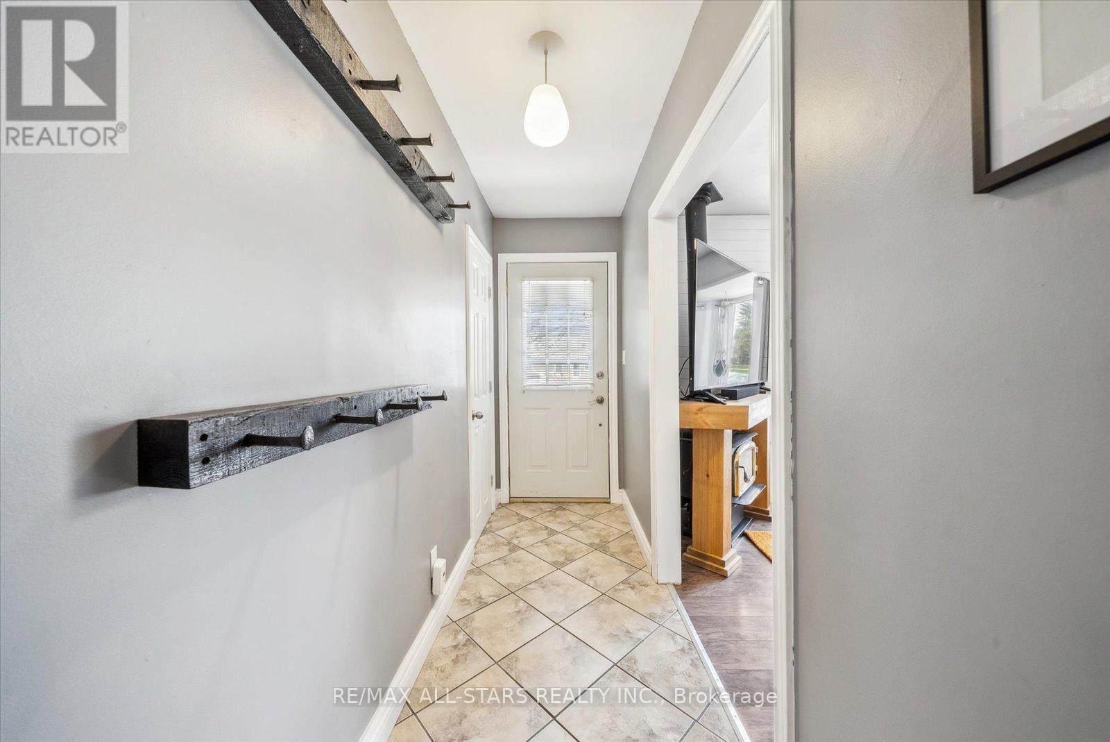 Property at 287 CHURCH STREET image 3