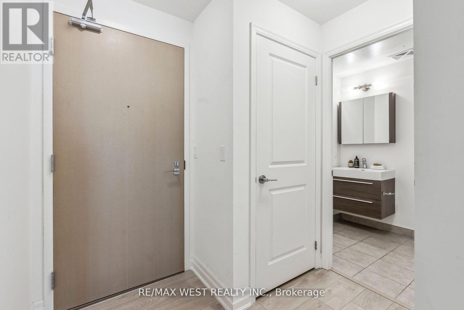 1304a - 10 Rouge Valley Drive, Markham, Ontario  L6G 0G9 - Photo 7 - N12124613
