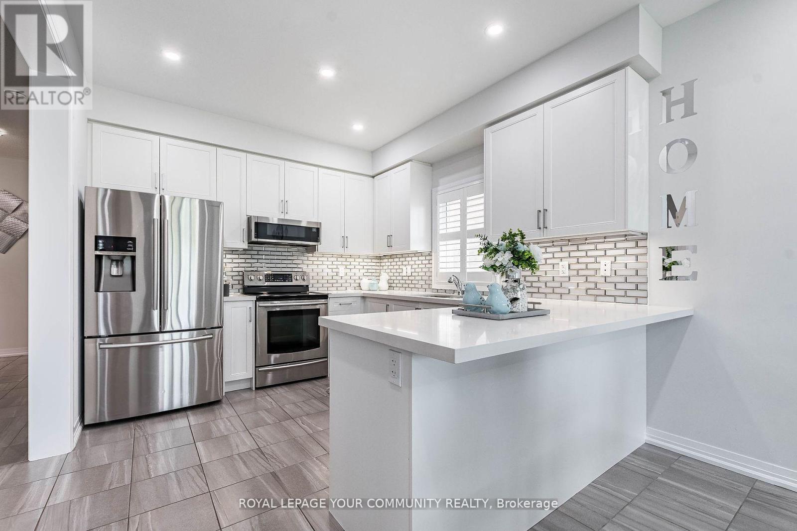 259 Chelsea Crescent, Bradford West Gwillimbury (Bradford), Ontario  L3Z 4G7 - Photo 11 - N12124627