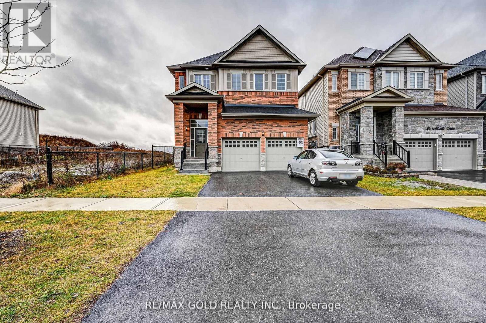 Property at 84 ATLANTIS DRIVE W image 1