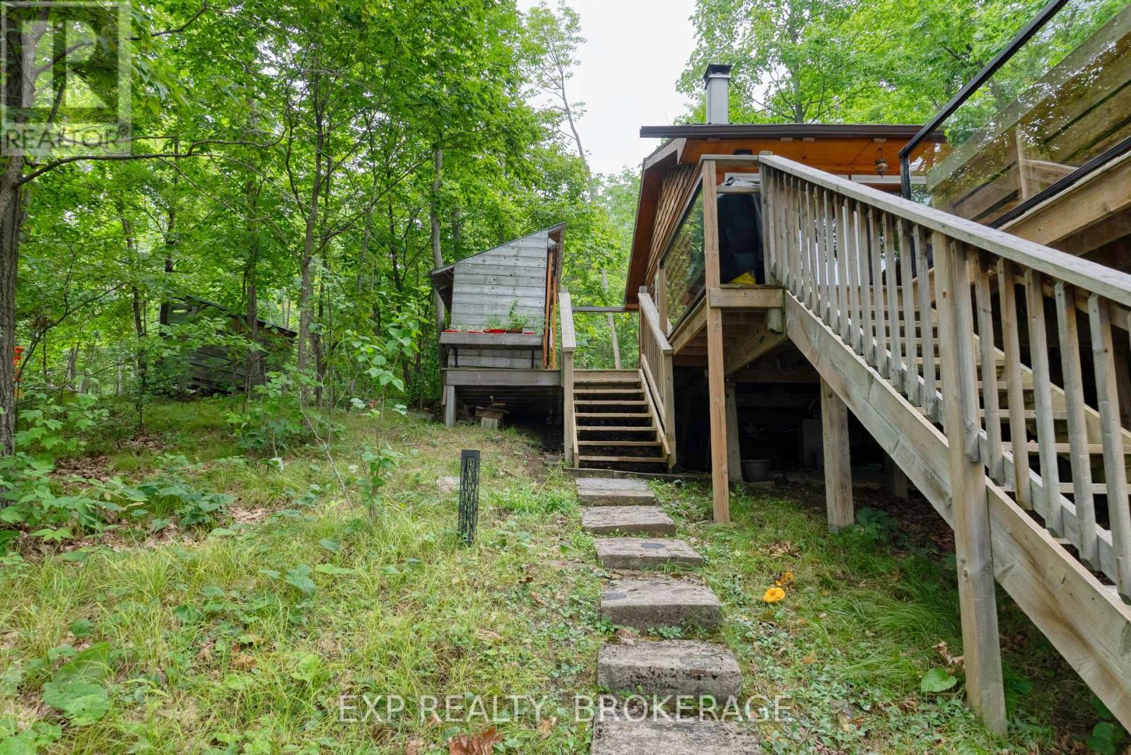 133 Badour Island, South Frontenac, Ontario  K0H 2P0 - Photo 22 - X12124779
