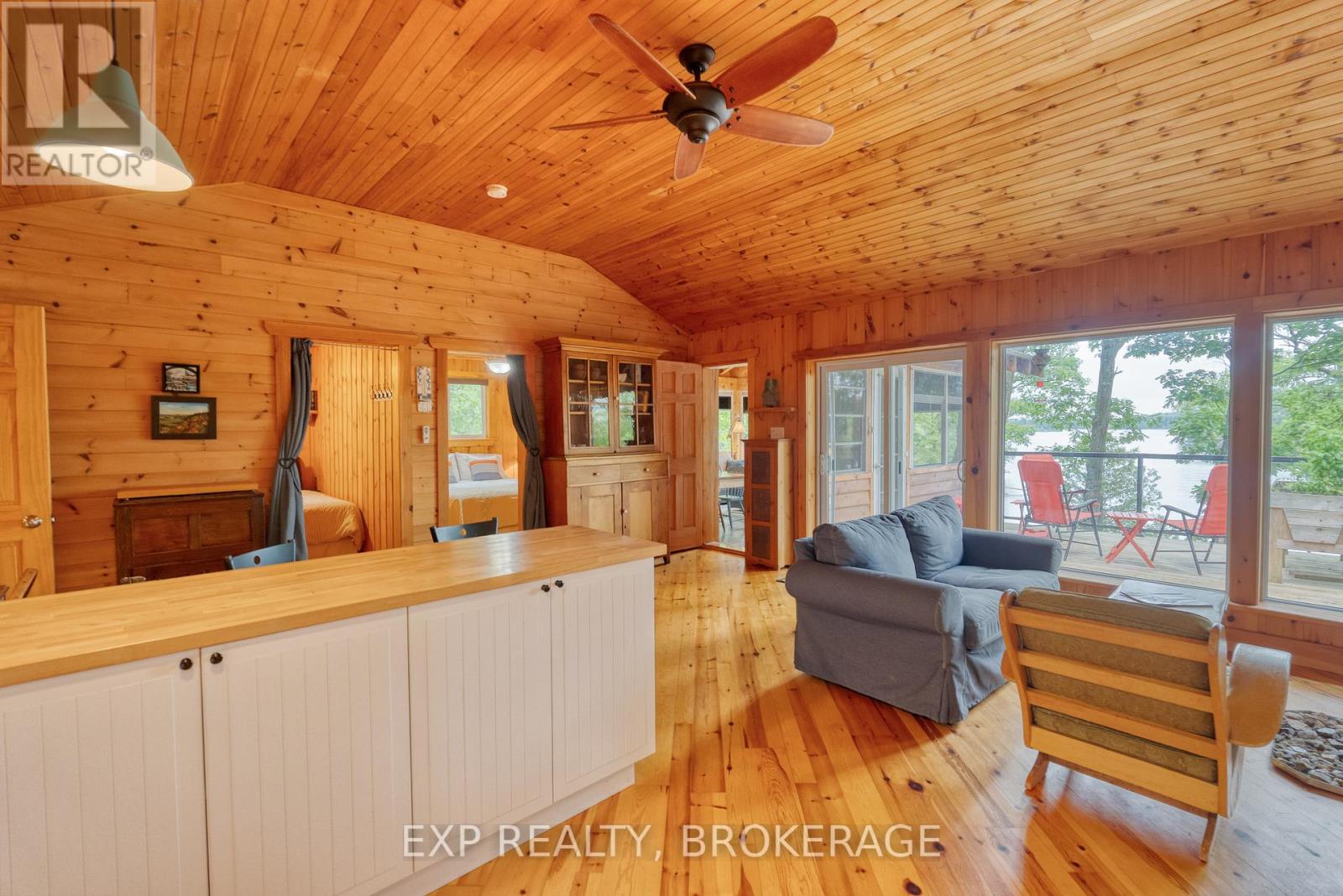 133 Badour Island, South Frontenac, Ontario  K0H 2P0 - Photo 5 - X12124779