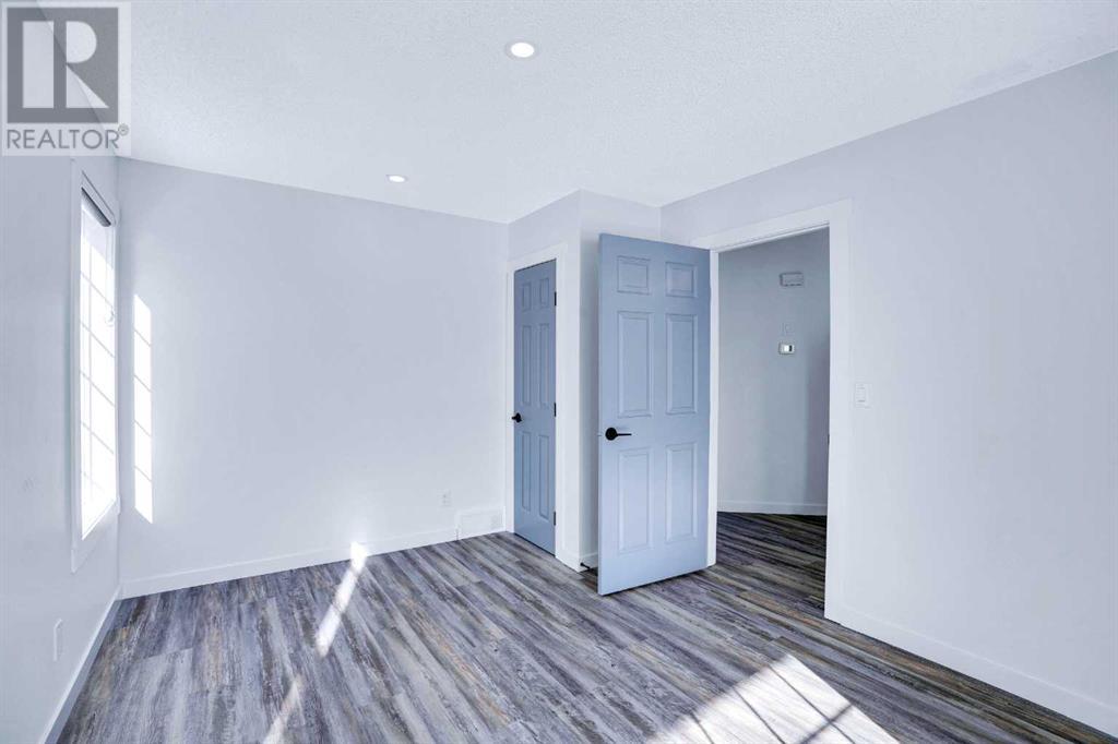 Property at 223 Coville Close NE image 4