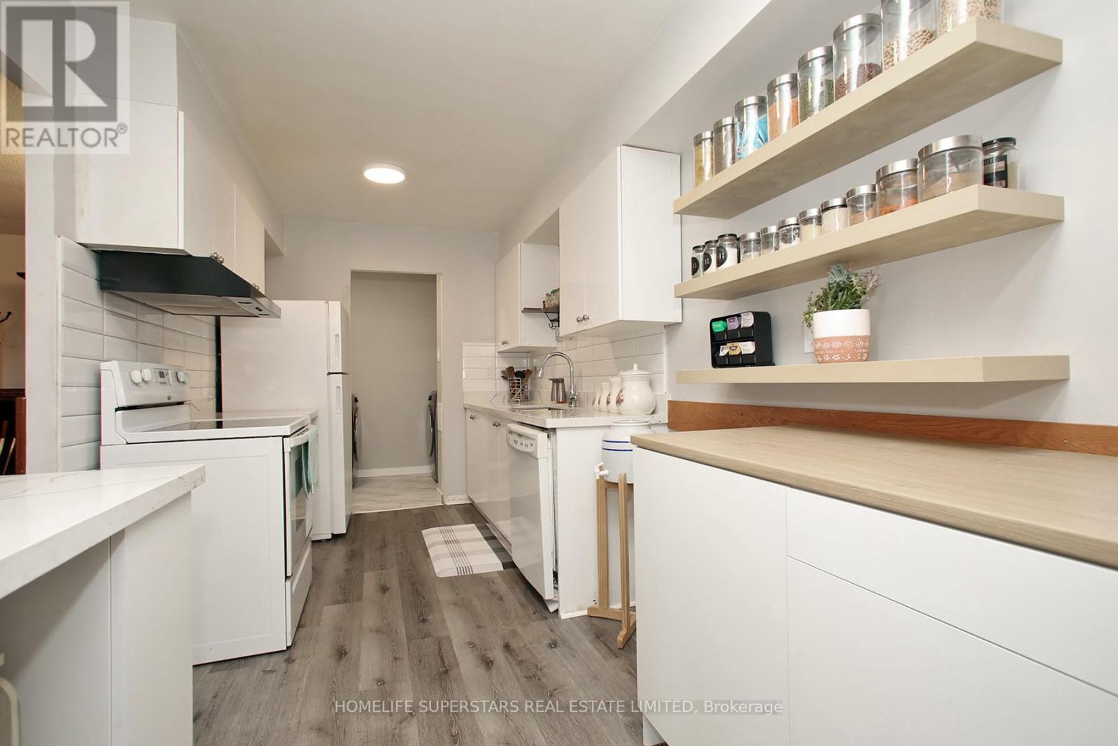 307 - 45 Silverstone Drive, Toronto (Mount Olive-Silverstone-Jamestown), Ontario  M9V 4B1 - Photo 3 - W12124660