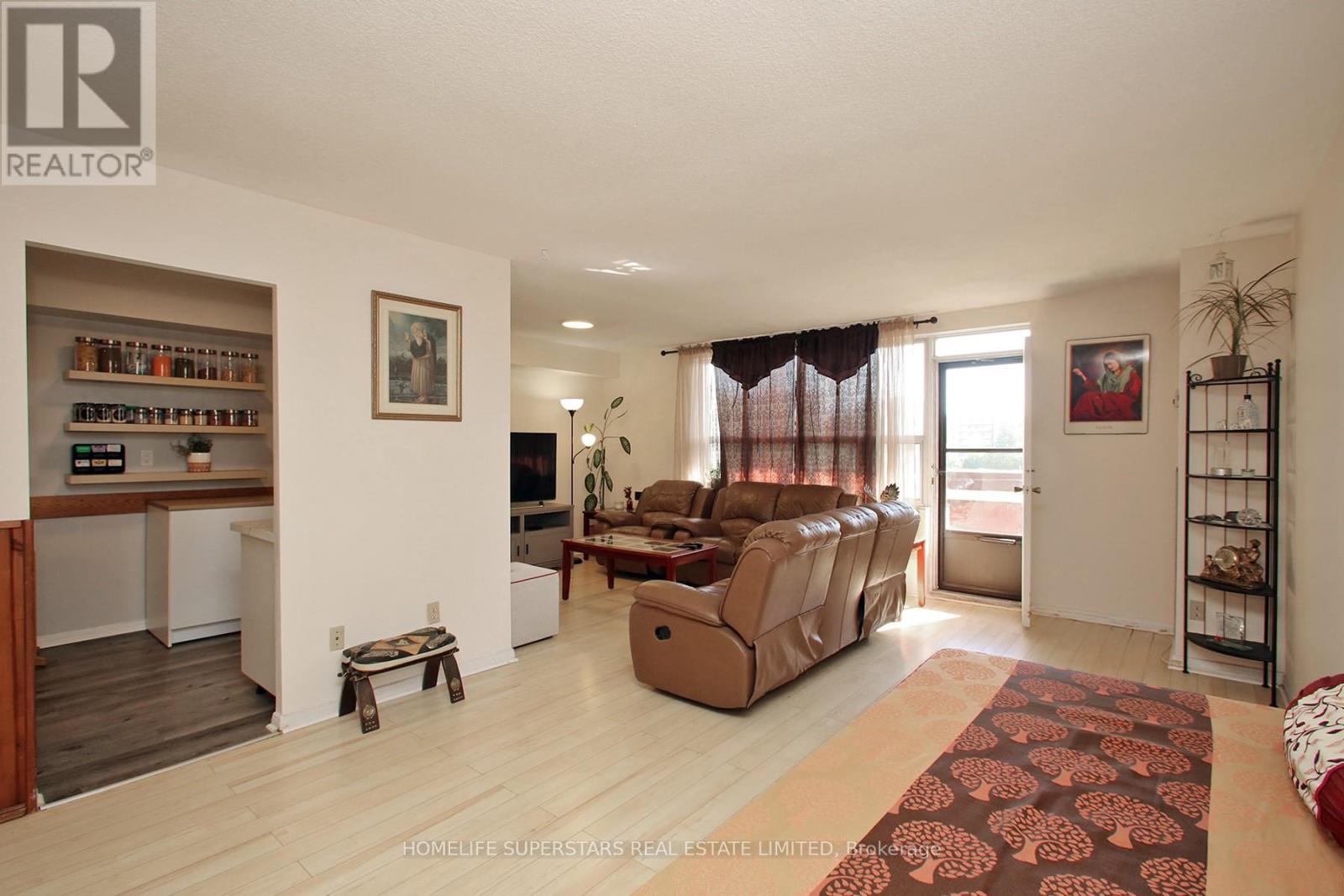 307 - 45 Silverstone Drive, Toronto (Mount Olive-Silverstone-Jamestown), Ontario  M9V 4B1 - Photo 9 - W12124660