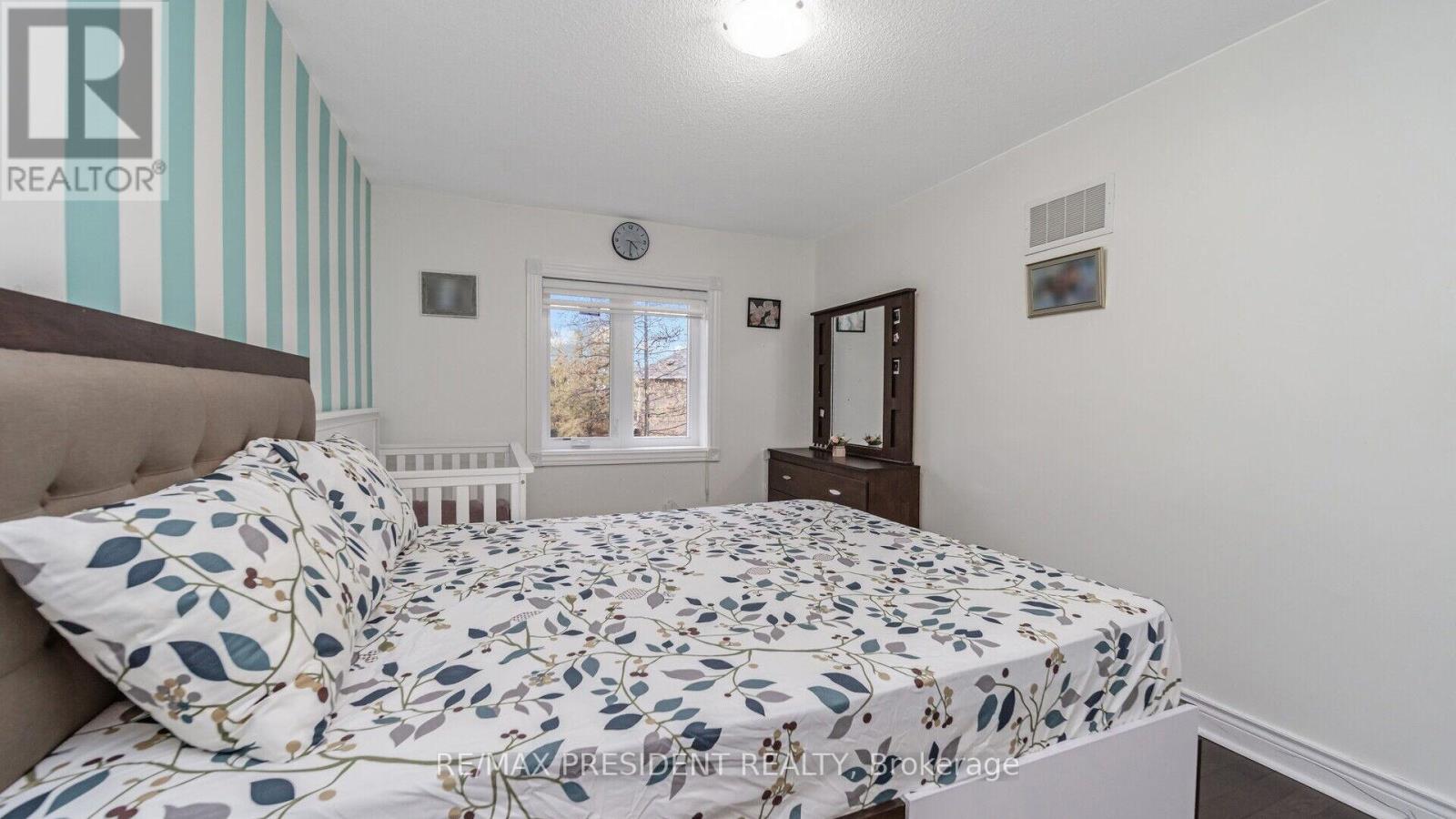 19 Quail Feather Crescent, Brampton, Ontario  L6R 1S7 - Photo 26 - W12124696
