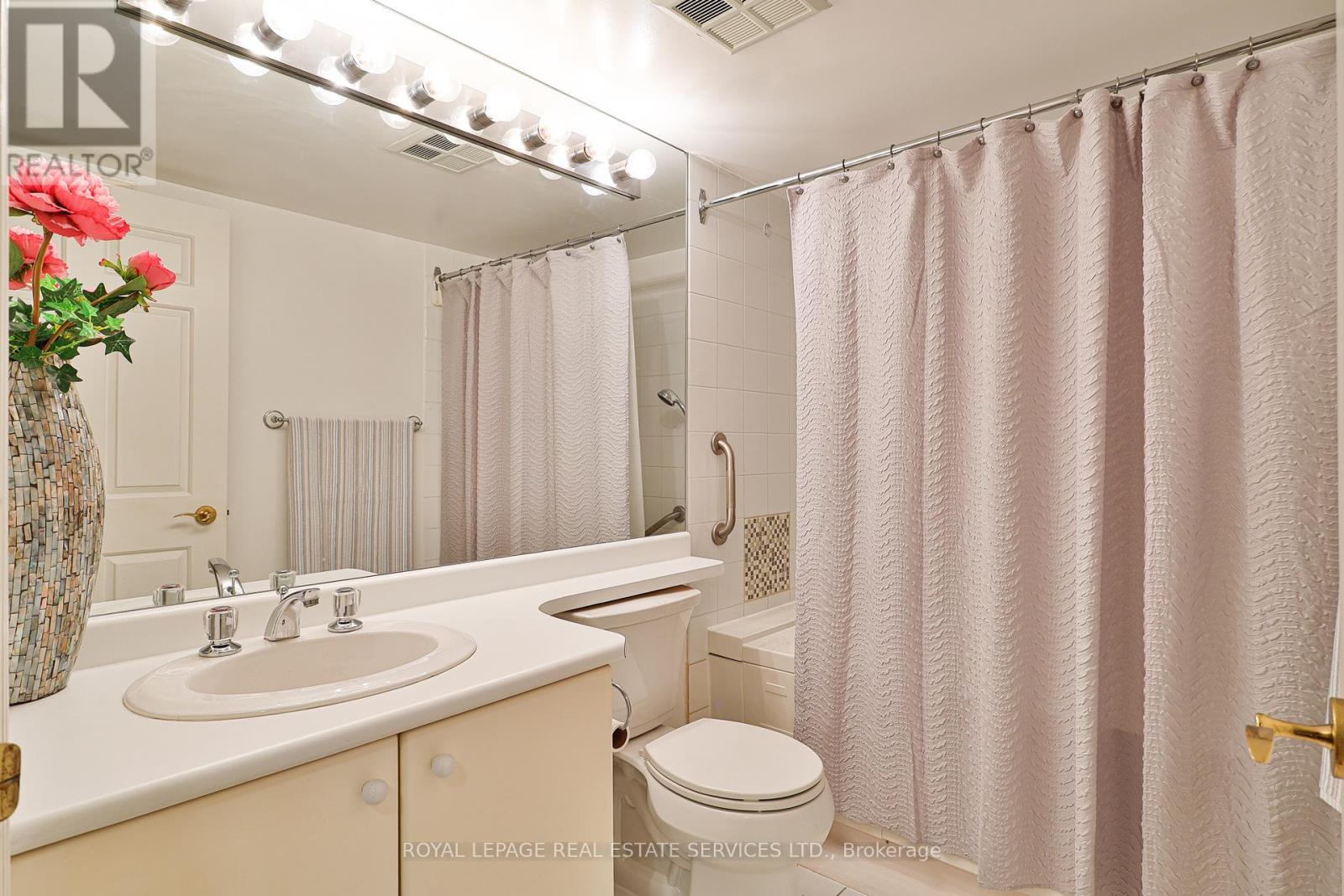 308 - 2285 Lake Shore Boulevard W, Toronto, Ontario  M8V 3X9 - Photo 14 - W12124738