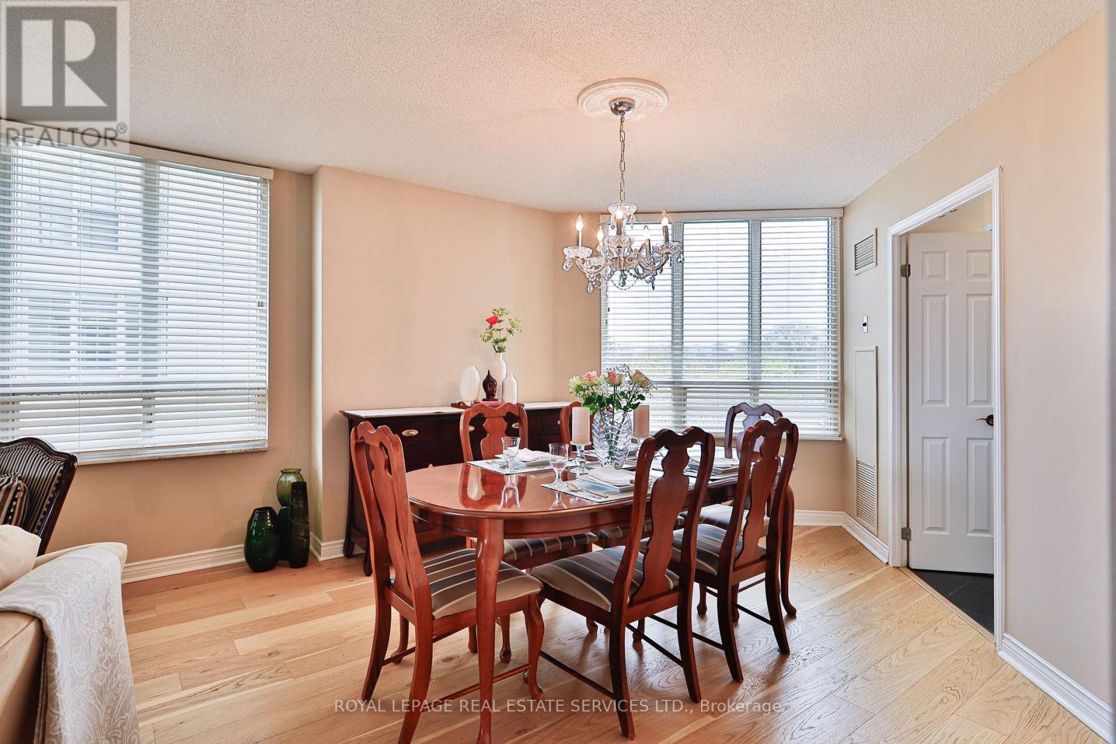Property at 308 - 2285 LAKE SHORE BOULEVARD W image 5