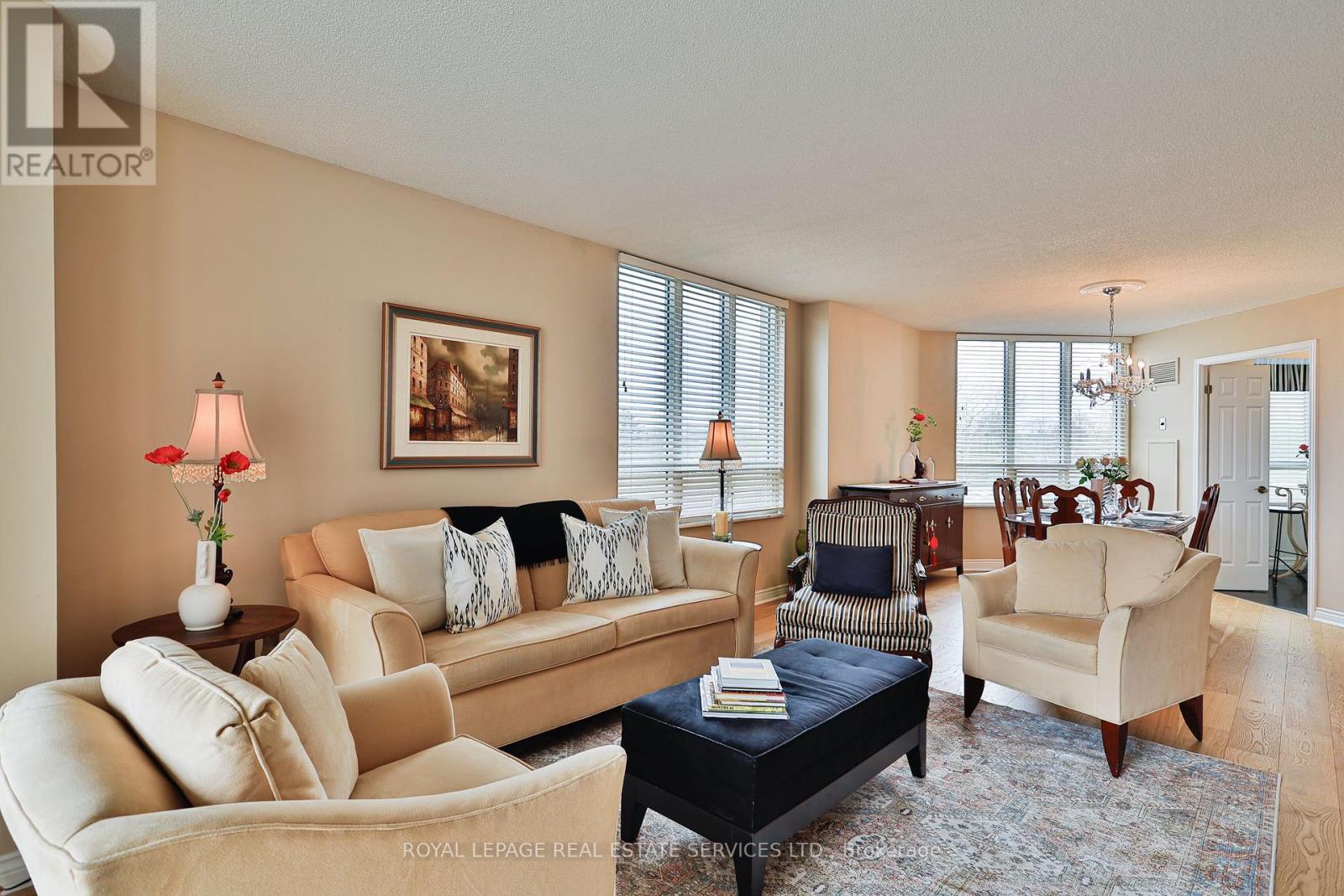 308 - 2285 Lake Shore Boulevard W, Toronto, Ontario  M8V 3X9 - Photo 8 - W12124738