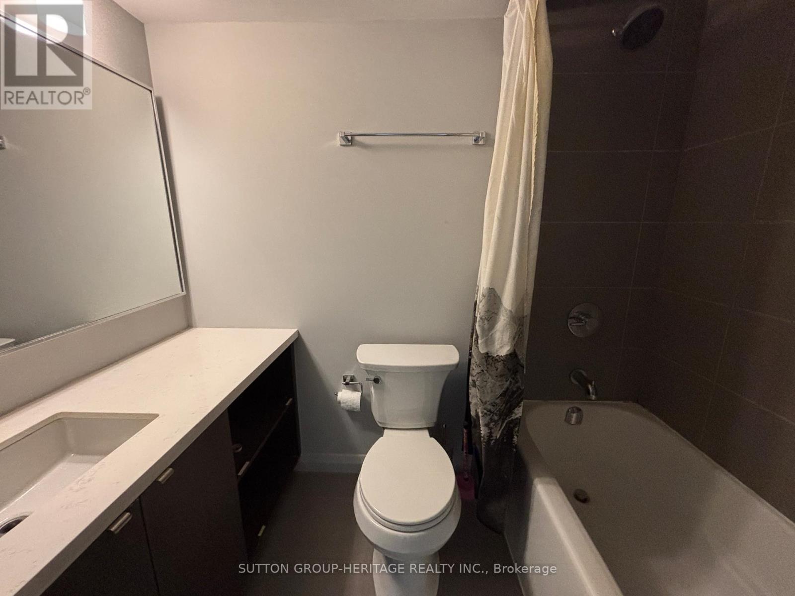 1815 - 155 Yorkville Avenue, Toronto, Ontario  M5R 1C4 - Photo 10 - C12122264