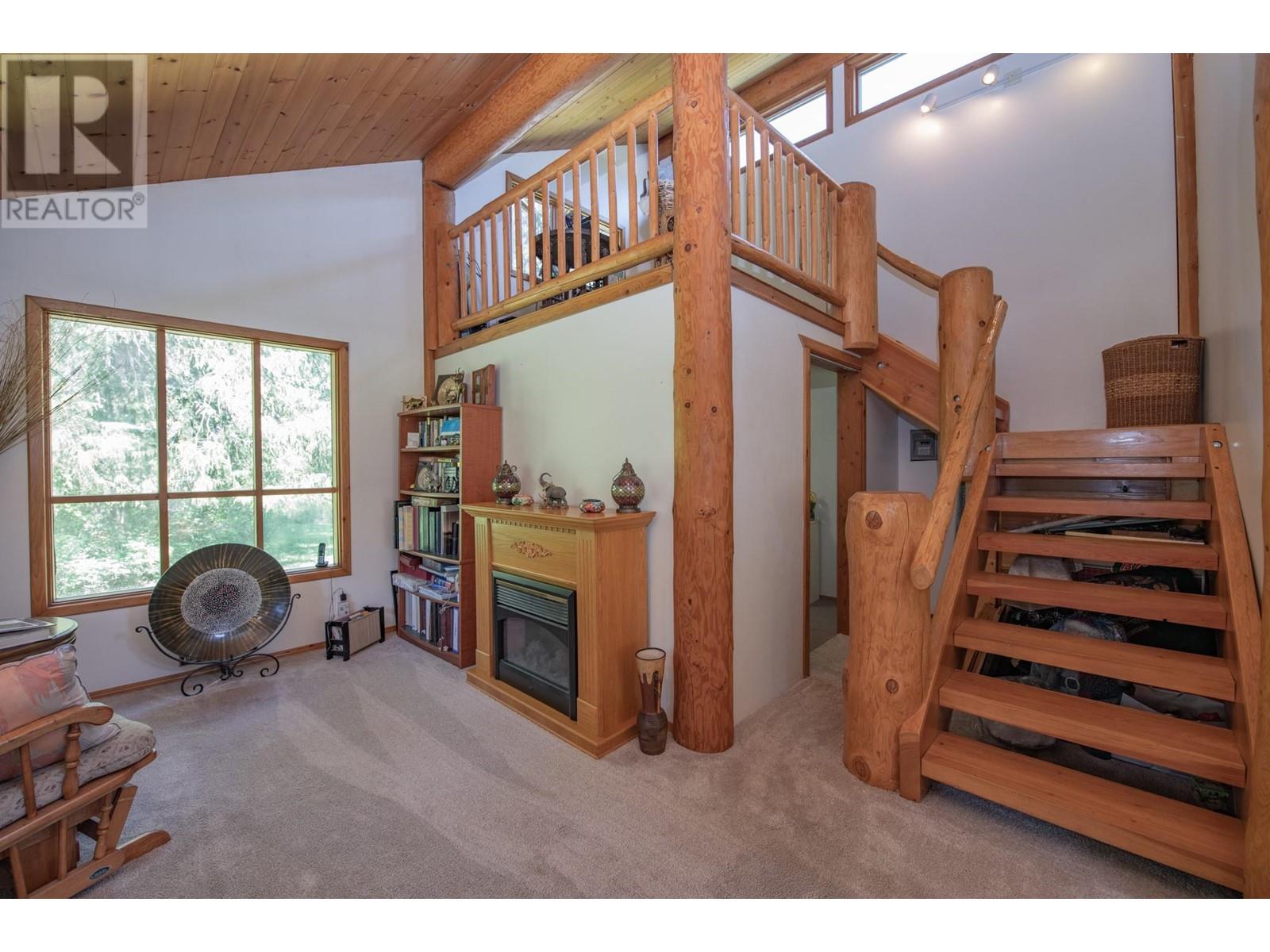 268 Sugar Lake Road, Cherryville, British Columbia  V0E 2G2 - Photo 18 - 10346236