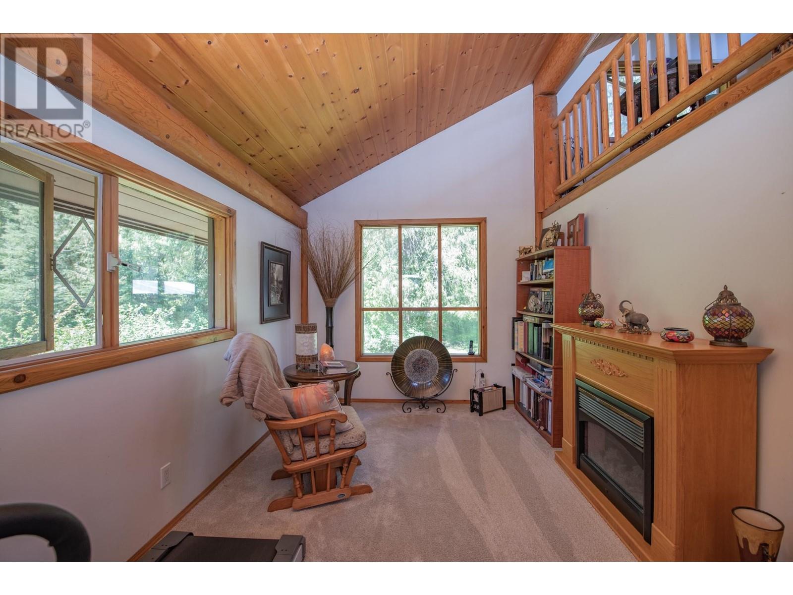 268 Sugar Lake Road, Cherryville, British Columbia  V0E 2G2 - Photo 19 - 10346236