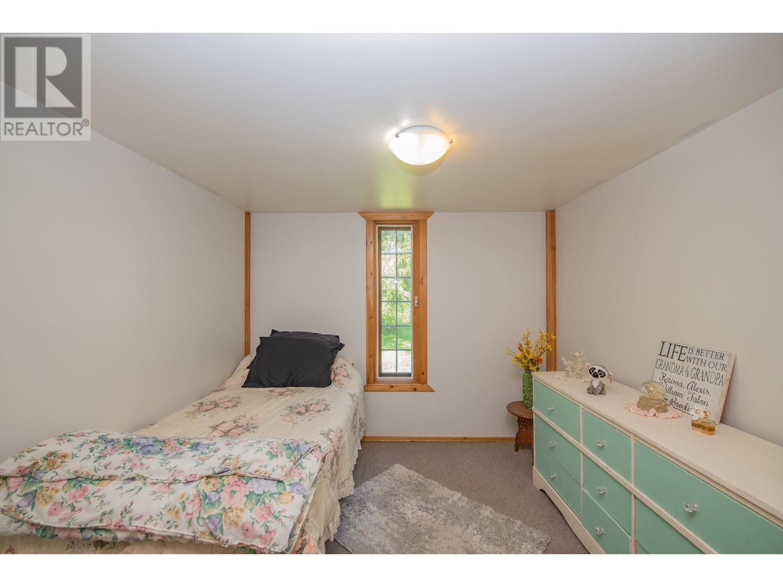 268 Sugar Lake Road, Cherryville, British Columbia  V0E 2G2 - Photo 23 - 10346236