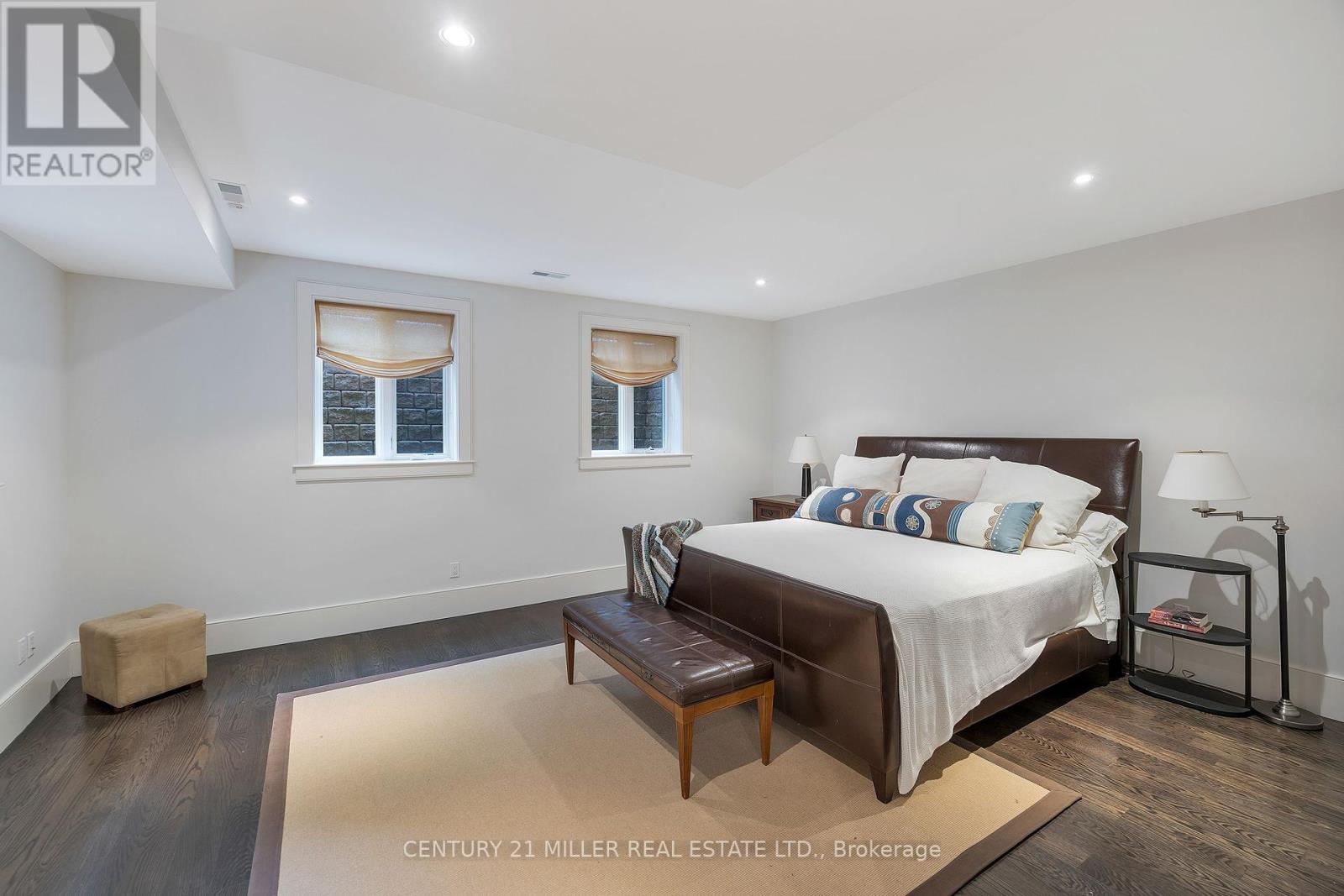 47 Allan Street, Oakville, Ontario  L6J 3M7 - Photo 50 - W12110044