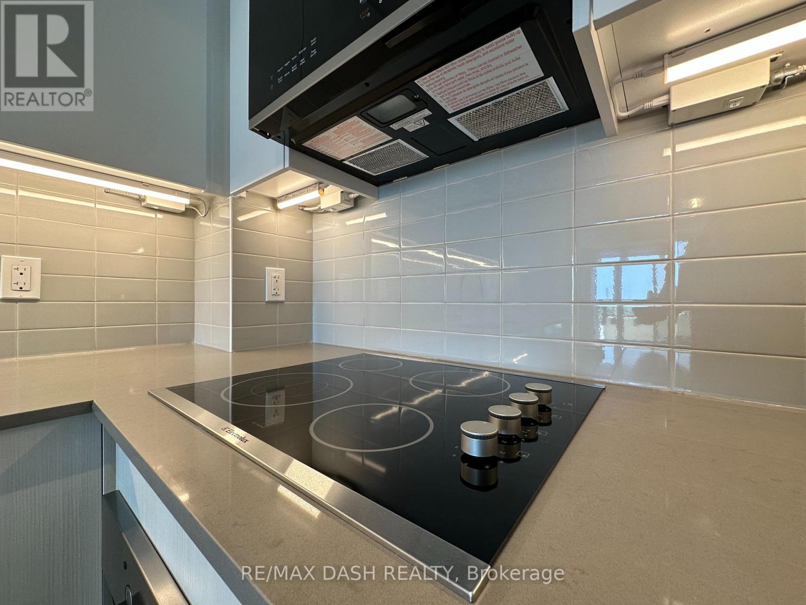 621 - 2485 Taunton Road E, Oakville, Ontario  L6H 0G3 - Photo 10 - W12124726