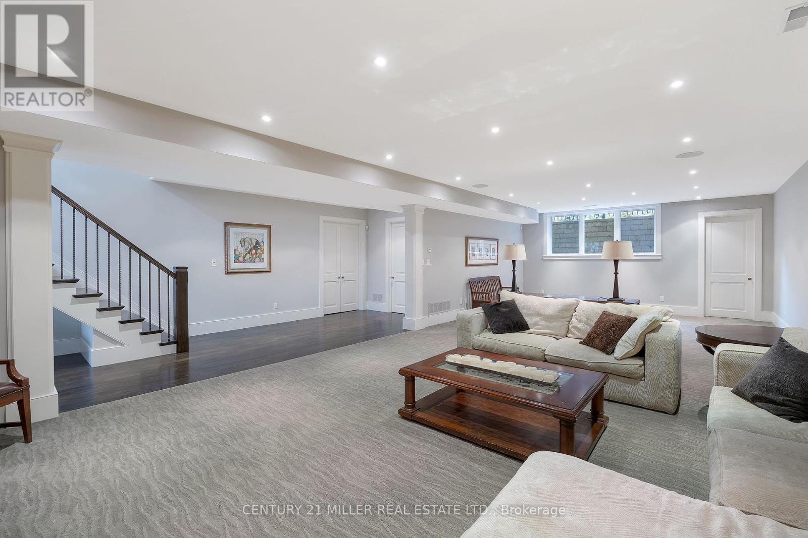 47 Allan Street, Oakville, Ontario  L6J 3M7 - Photo 48 - W12110044