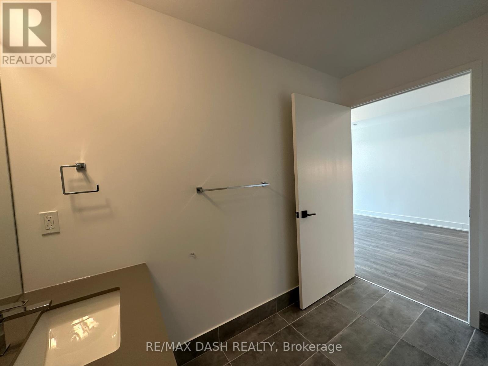 621 - 2485 Taunton Road E, Oakville, Ontario  L6H 0G3 - Photo 28 - W12124726