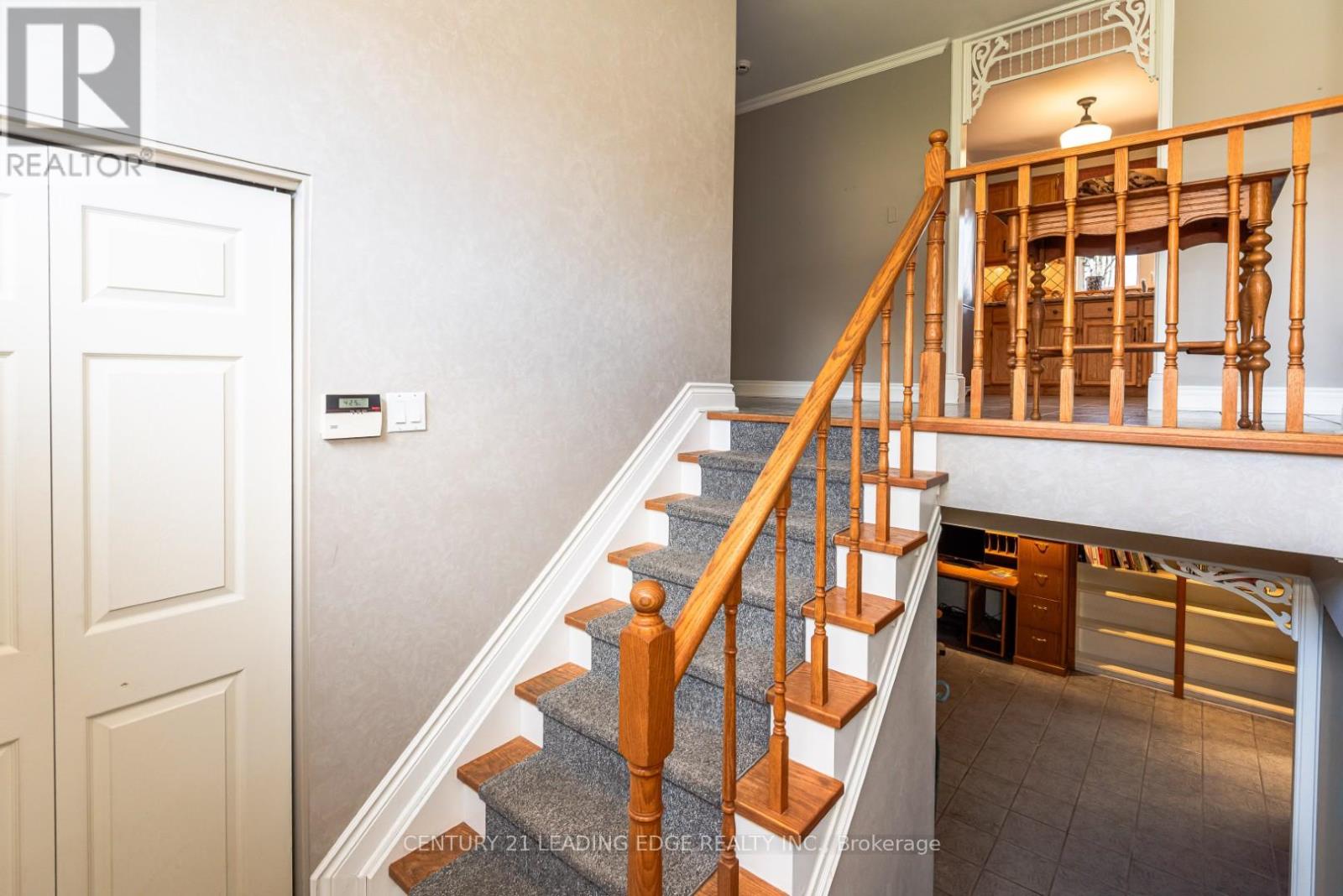 Property at 185 PARK AVENUE image 3