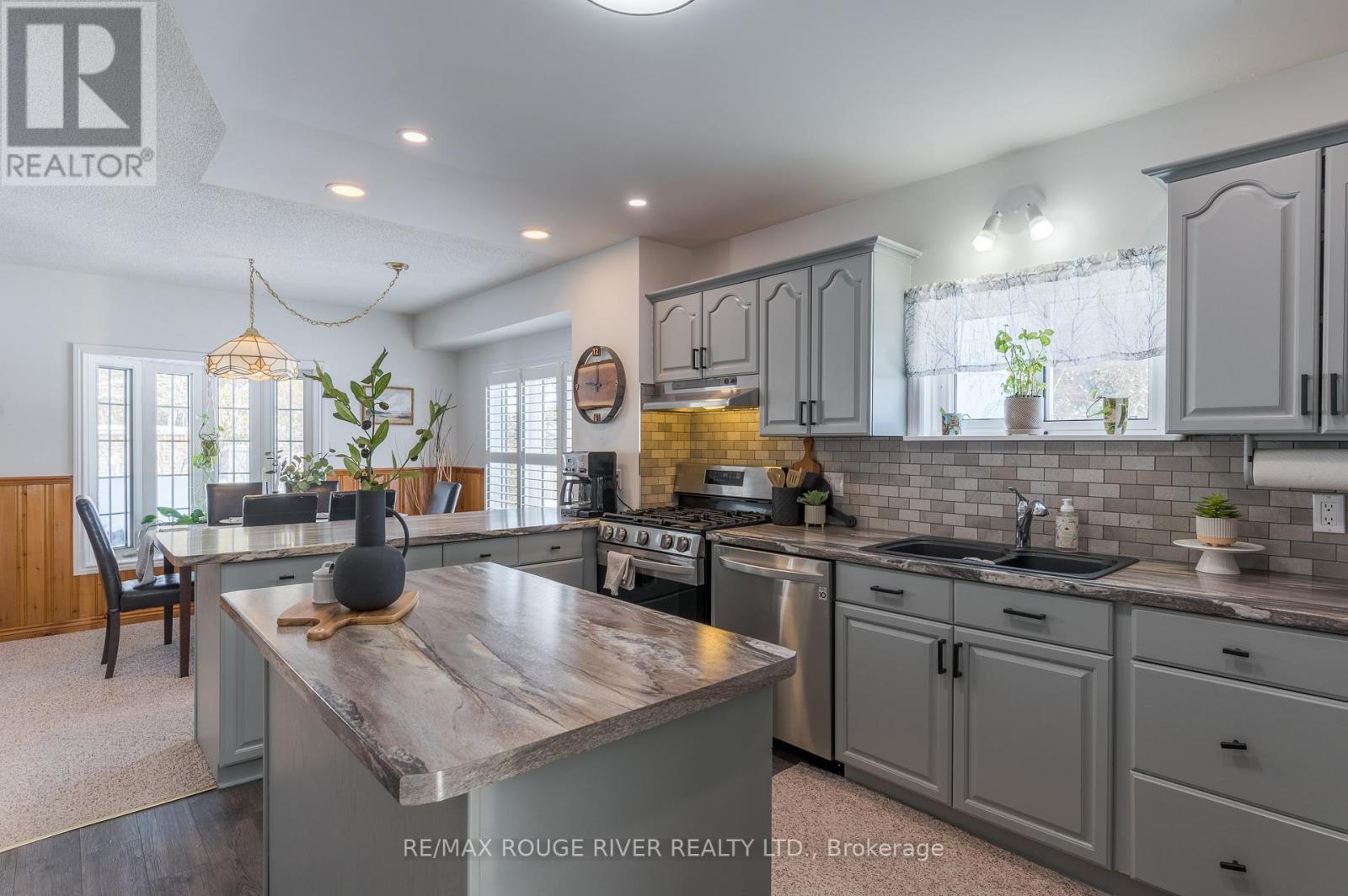 24 Cedar Dale Drive, Kawartha Lakes, Ontario  K0M 2B0 - Photo 8 - X11961467