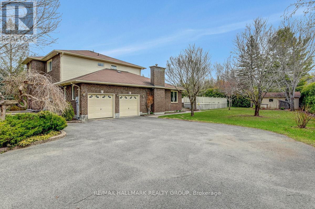 Property at 111 HUNTLEY MANOR DRIVE image 2