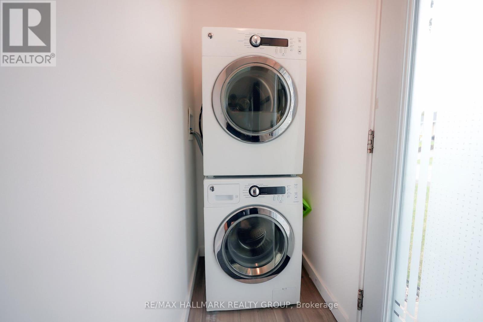 924 Bermuda Avenue, Ottawa, Ontario  K1K 0V6 - Photo 18 - X12124800