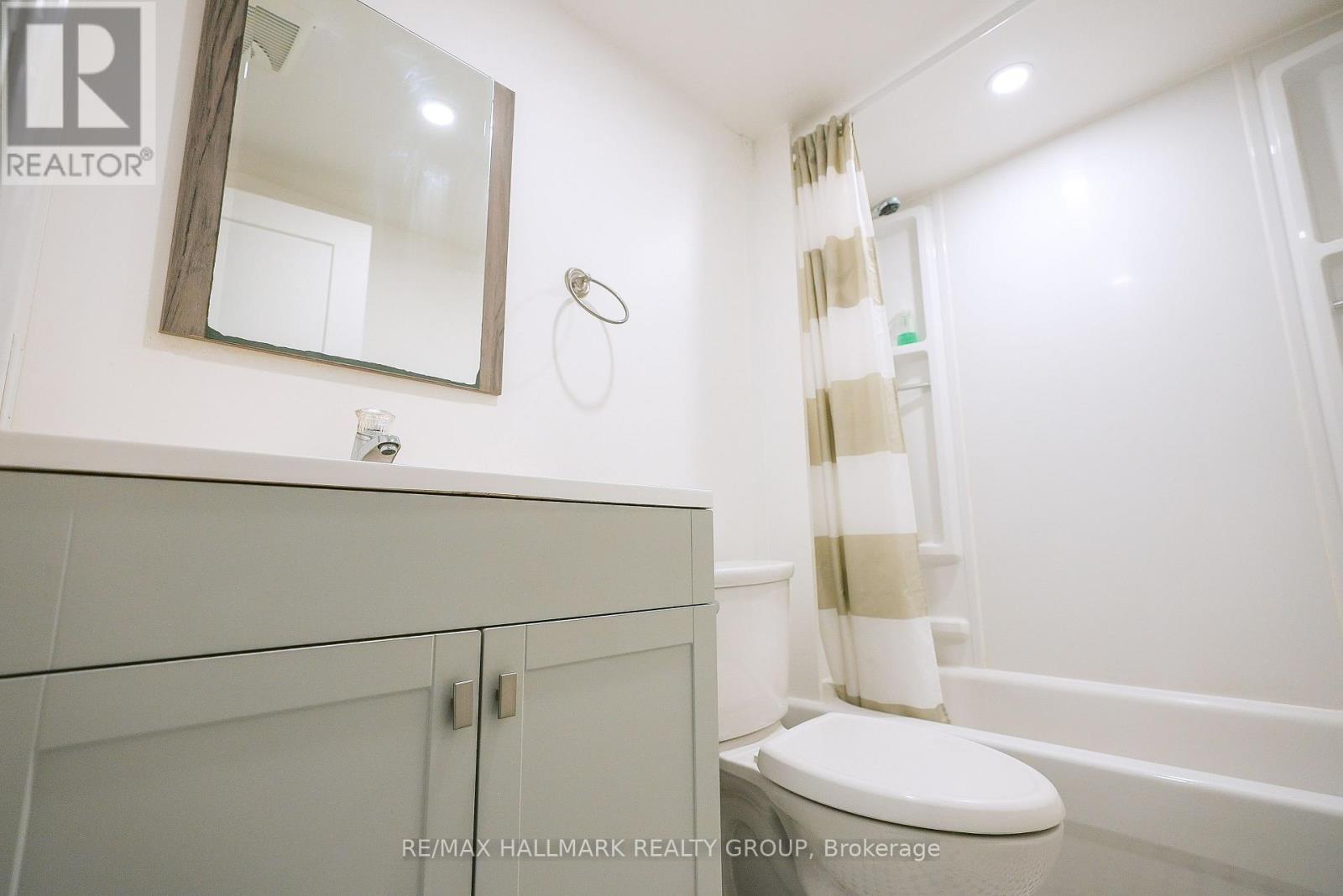 924 Bermuda Avenue, Ottawa, Ontario  K1K 0V6 - Photo 30 - X12124800