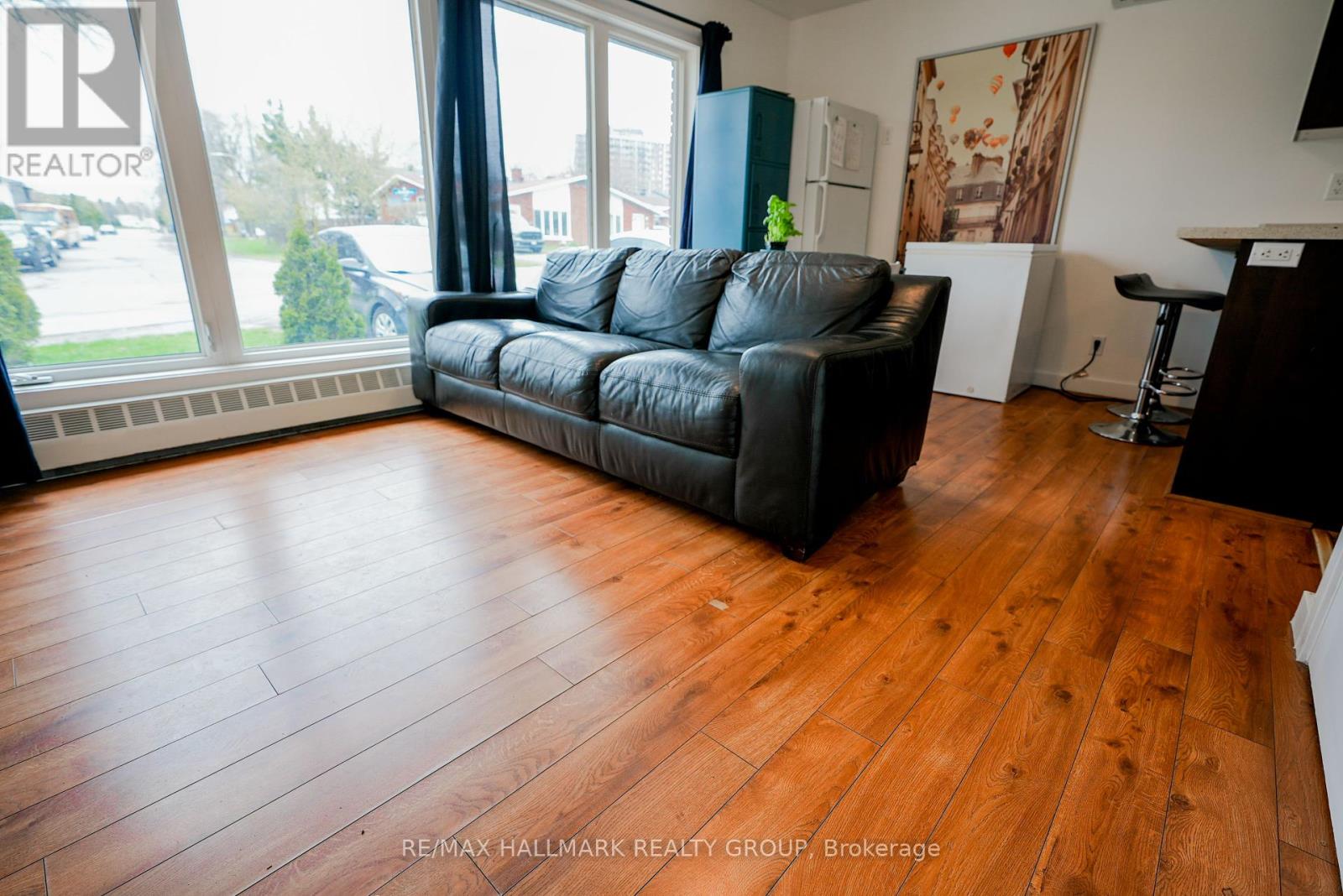 Property at 924 BERMUDA AVENUE image 5