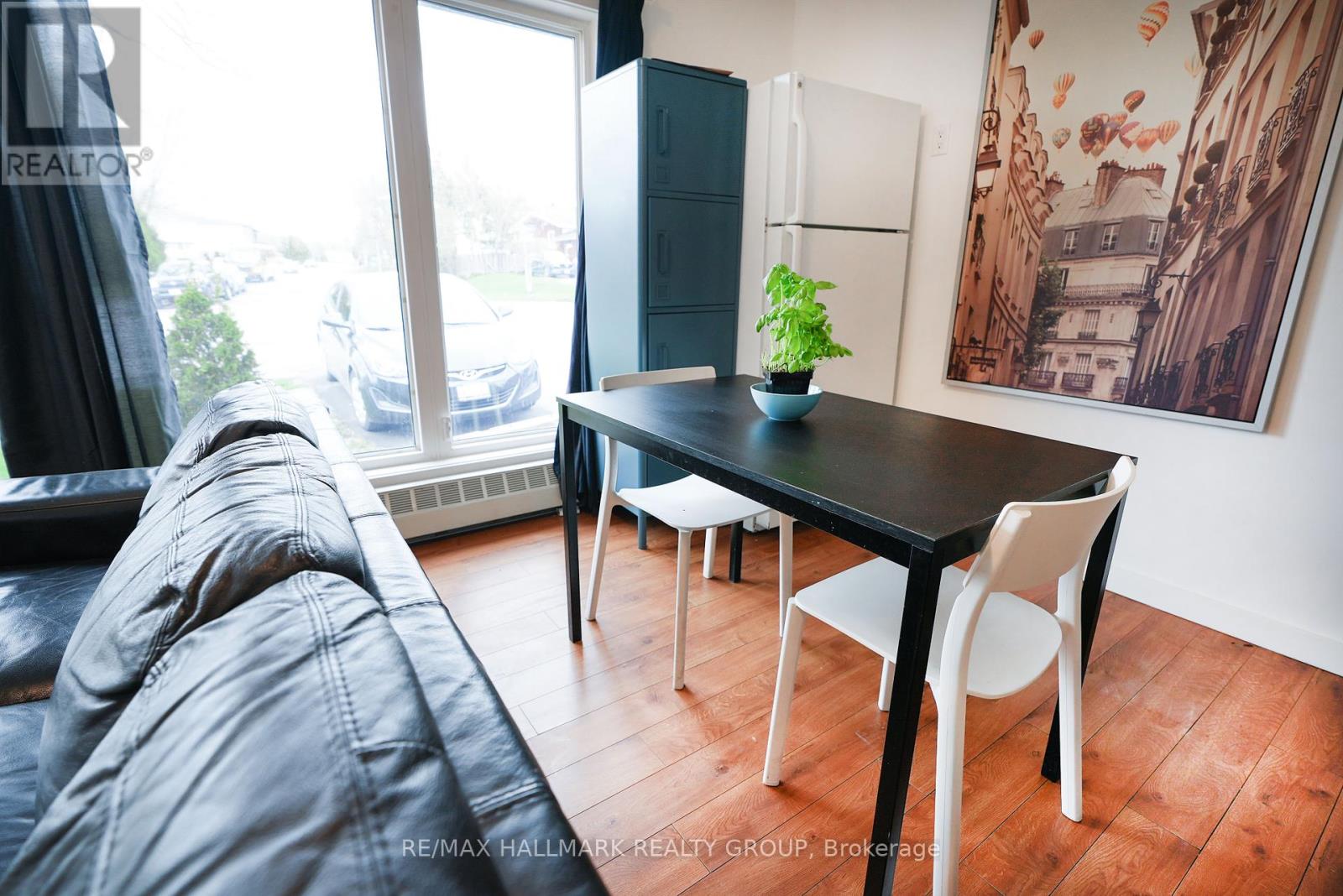 924 Bermuda Avenue, Ottawa, Ontario  K1K 0V6 - Photo 7 - X12124800