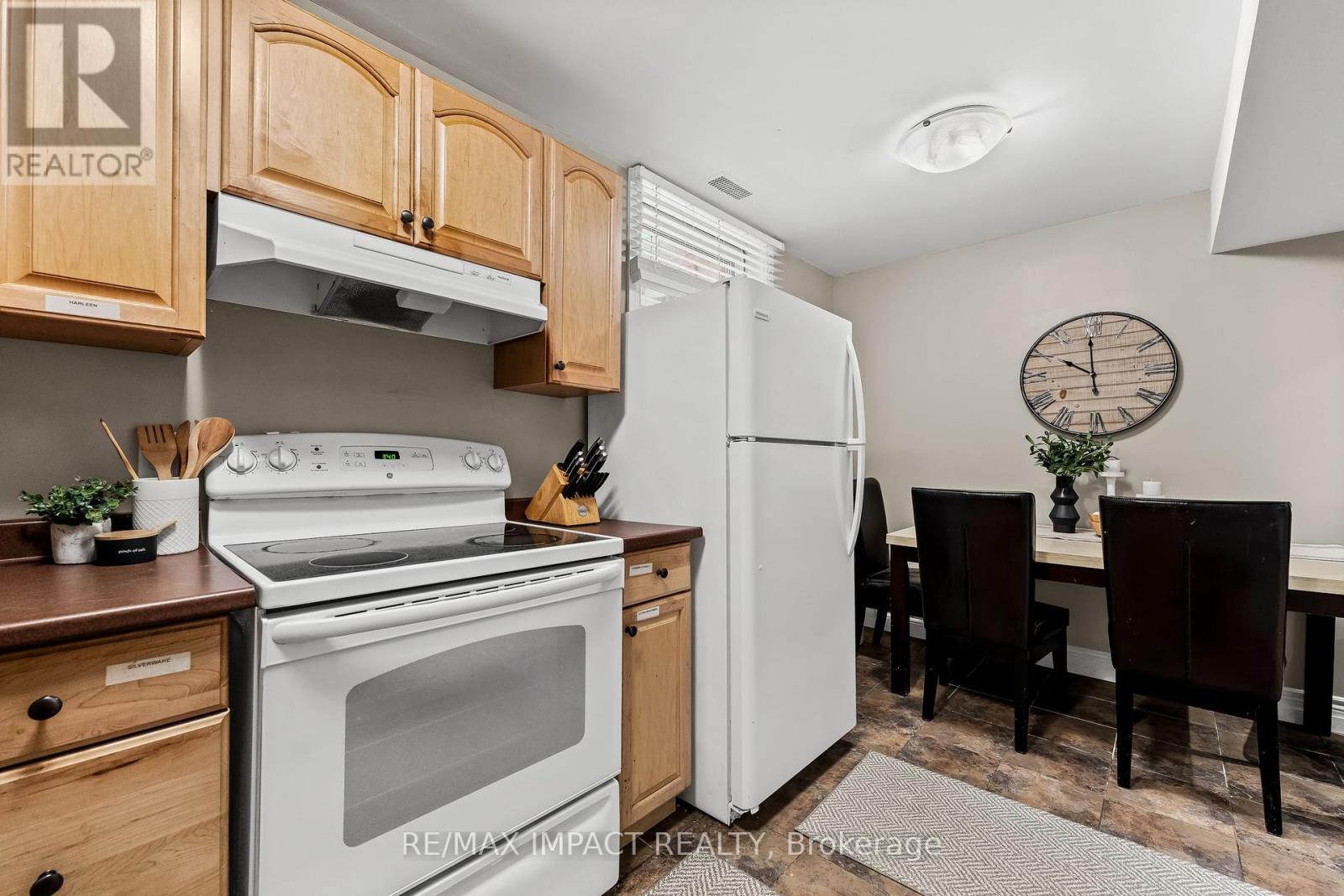 1158 Weller Street, Peterborough West, Ontario  K9J 7M8 - Photo 29 - X12104060