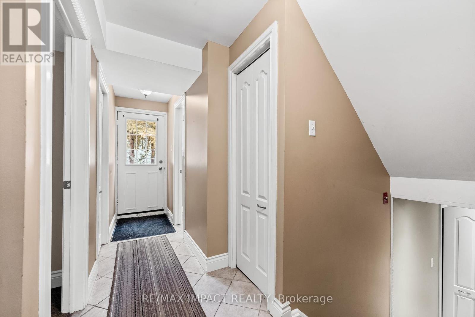 1158 Weller Street, Peterborough West, Ontario  K9J 7M8 - Photo 22 - X12104060