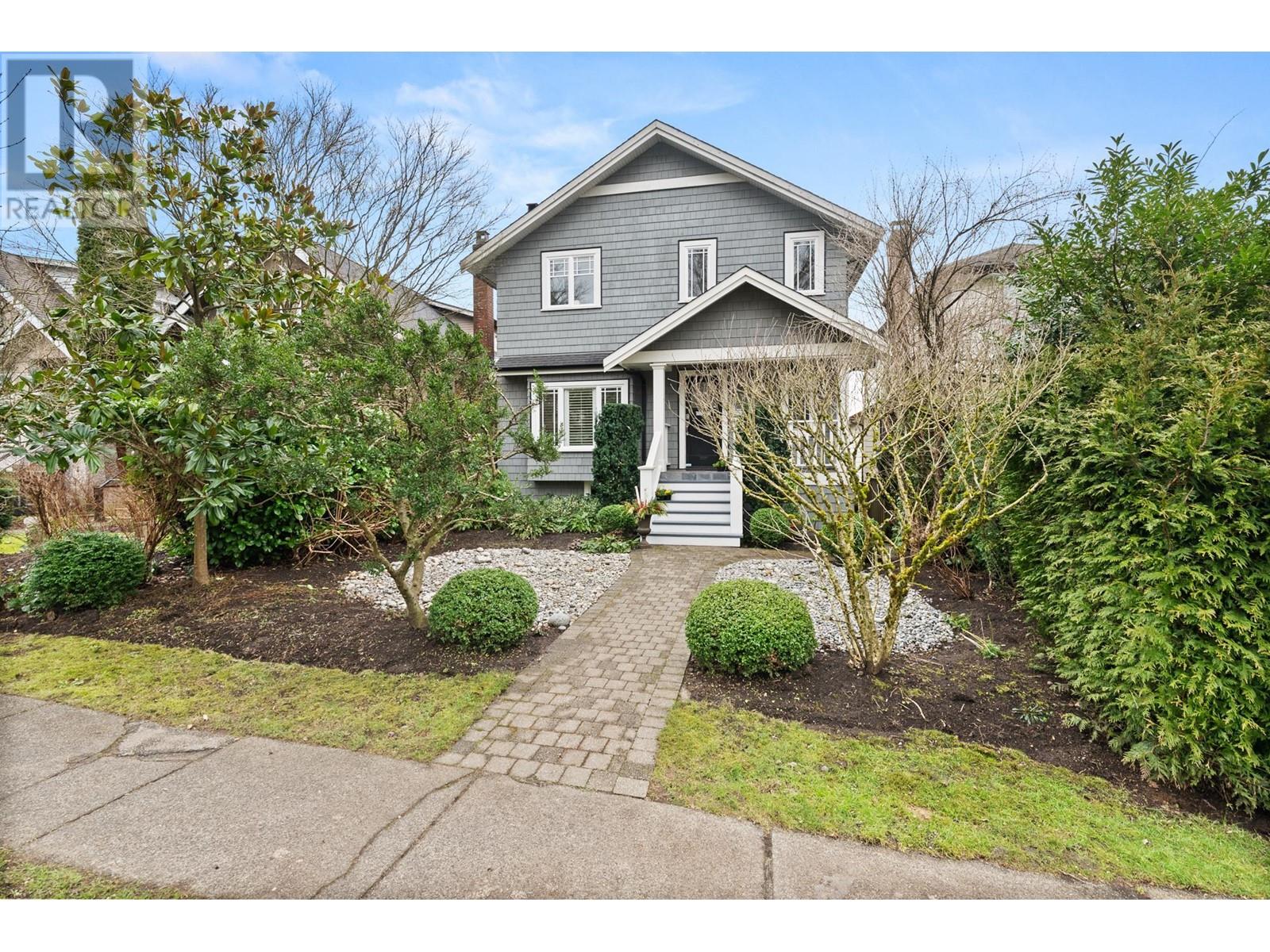 Listing Picture 5 of 37 : 3550 W 31ST AVENUE, Vancouver / 溫哥華 - 魯藝地產 Yvonne Lu Group - MLS Medallion Club Member