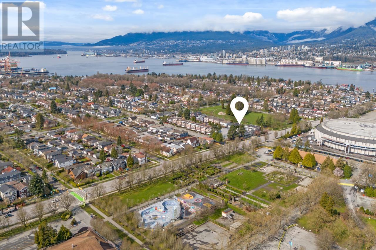 2880 Oxford Street, Vancouver, British Columbia  V5K 1N6 - Photo 3 - R2985916